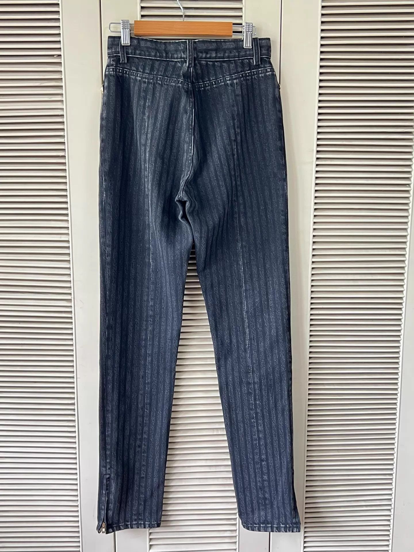Chanel Chanel Black Striped High-Waisted Straight Jeans 36 Size 26" / US 2 / IT 38 - 2 Thumbnail