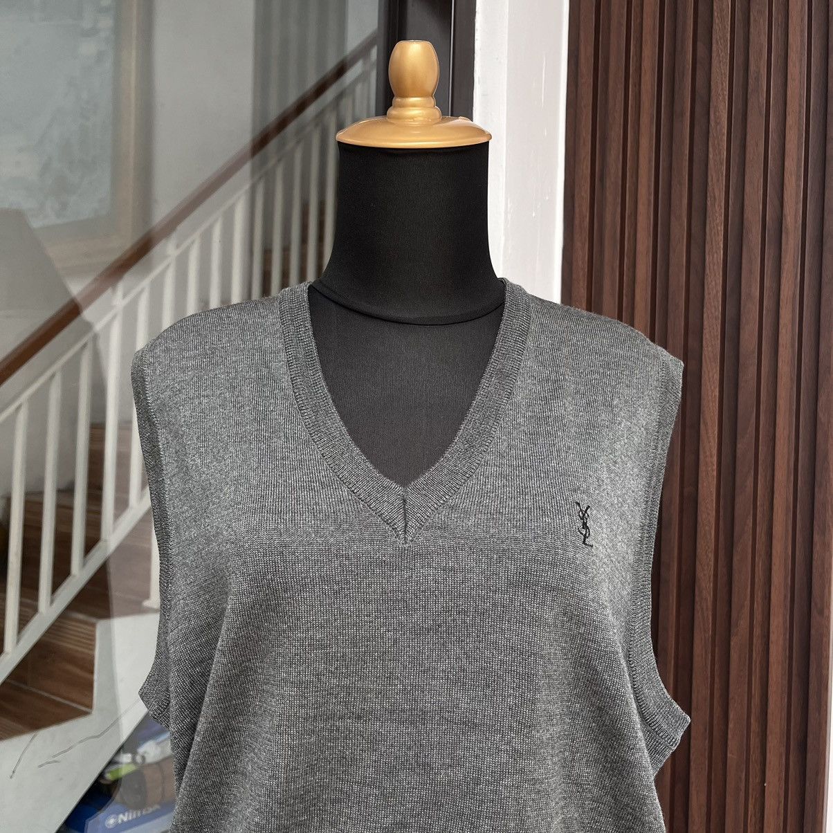 Yves Saint Laurent Yves Saint Laurent Pour Homme Vest Kniwear (unisex) Size US M / EU 48-50 / 2 - 5 Thumbnail
