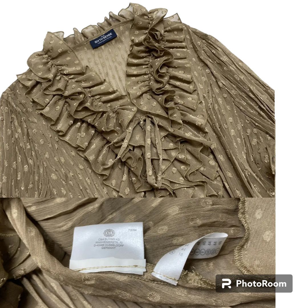 Other Tan ruffled blouse sz M excellent condition brand Six Sens Size M / US 6-8 / IT 42-44 - 3 Thumbnail