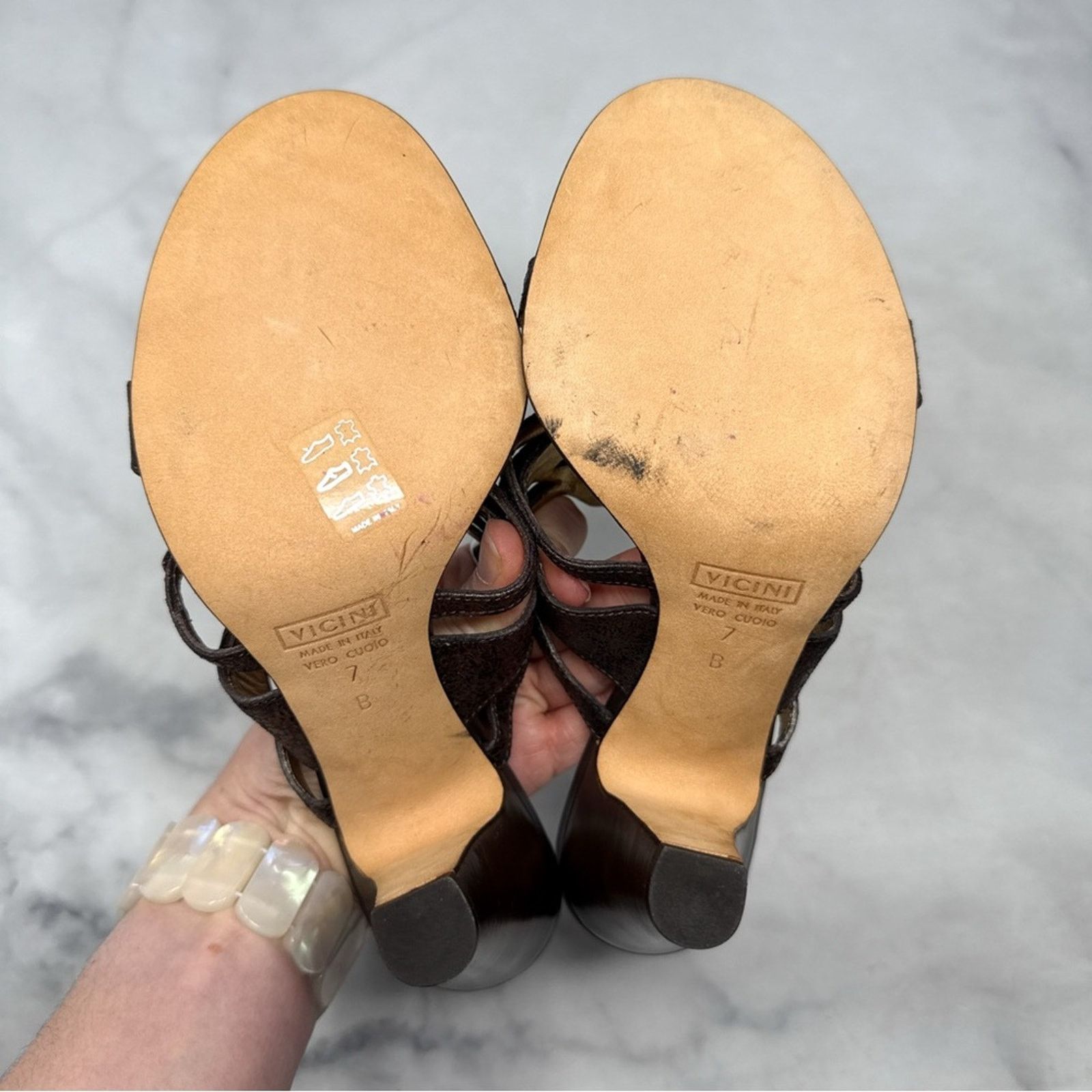 Giuseppe Zanotti NEW Giuseppe Zanotti Vicini Vintage Leather Jewel Mule Heels Size US 7 / IT 37 - 9 Thumbnail
