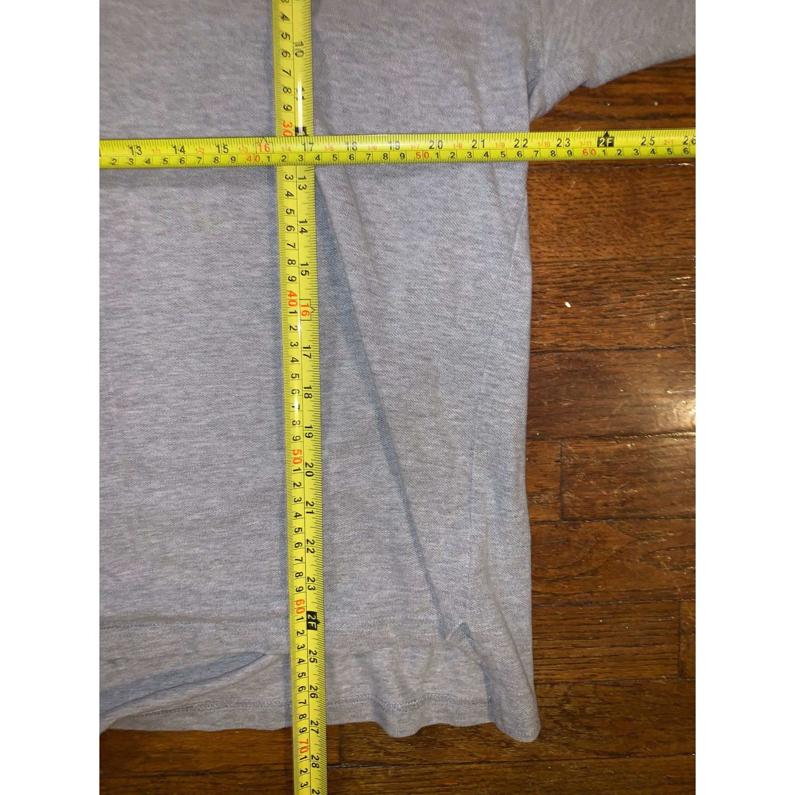 Tommy Hilfiger Tommy Hilfiger Golf Polo Shirt XL Gray Crest Made in Saipan Size US XL / EU 56 / 4 - 7 Thumbnail