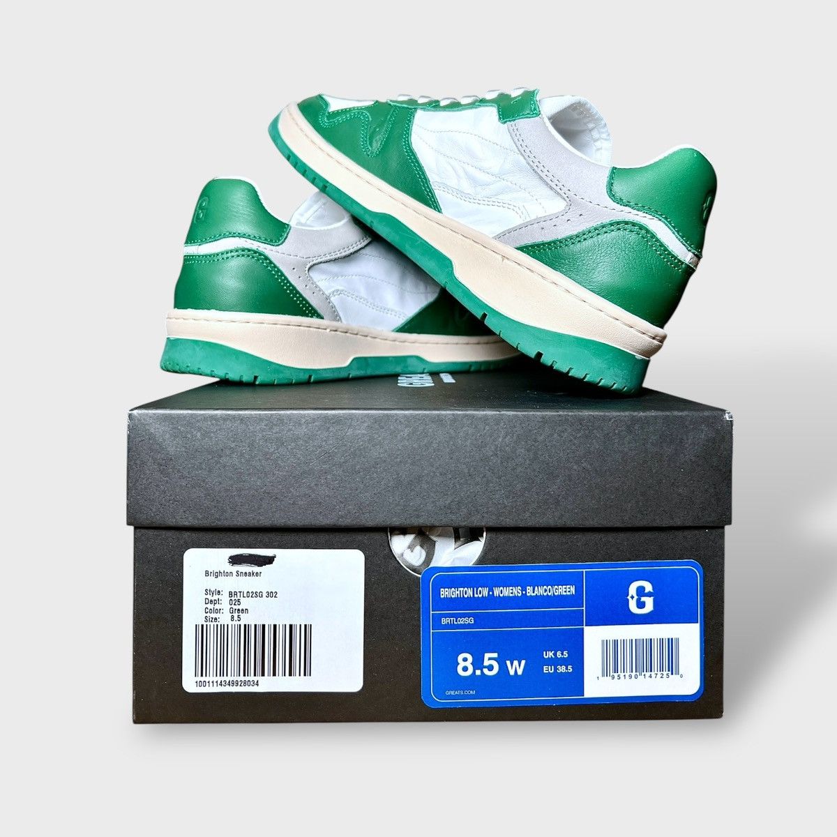 Greats Greats Women’s Brighton Low Top Green White Sneakers Sz 8.5 Size US 8.5 / IT 38.5 - 10 Thumbnail