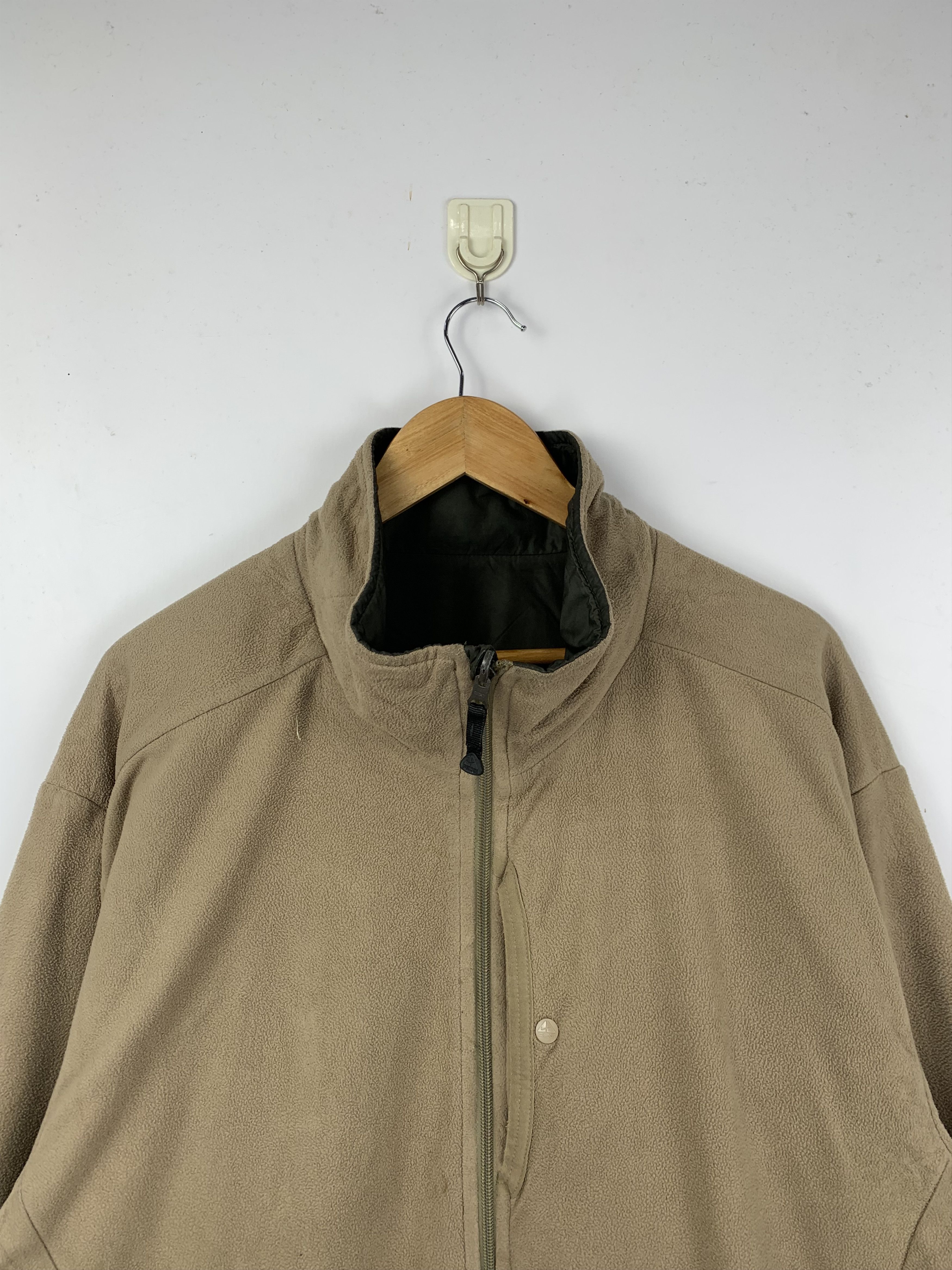 Nike ACG Vintage Nike ACG Reversible Jacket DJ0939 Size US XL / EU 56 / 4 - 2 Thumbnail