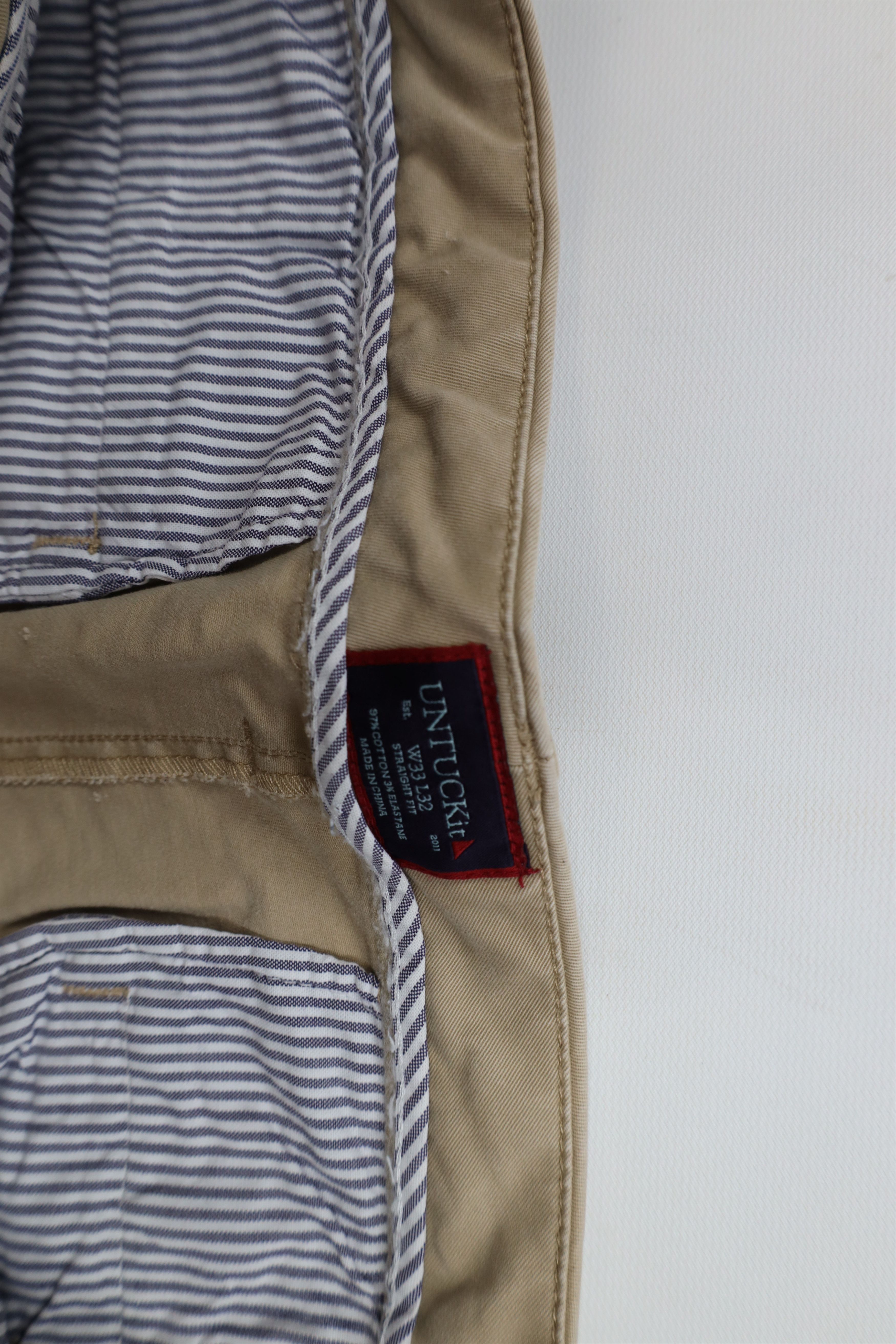 UNTUCKit × Vintage Untuckit Stretch Front Straight Leg Chino Pants Khaki Beige Size US 33 - 6 Thumbnail