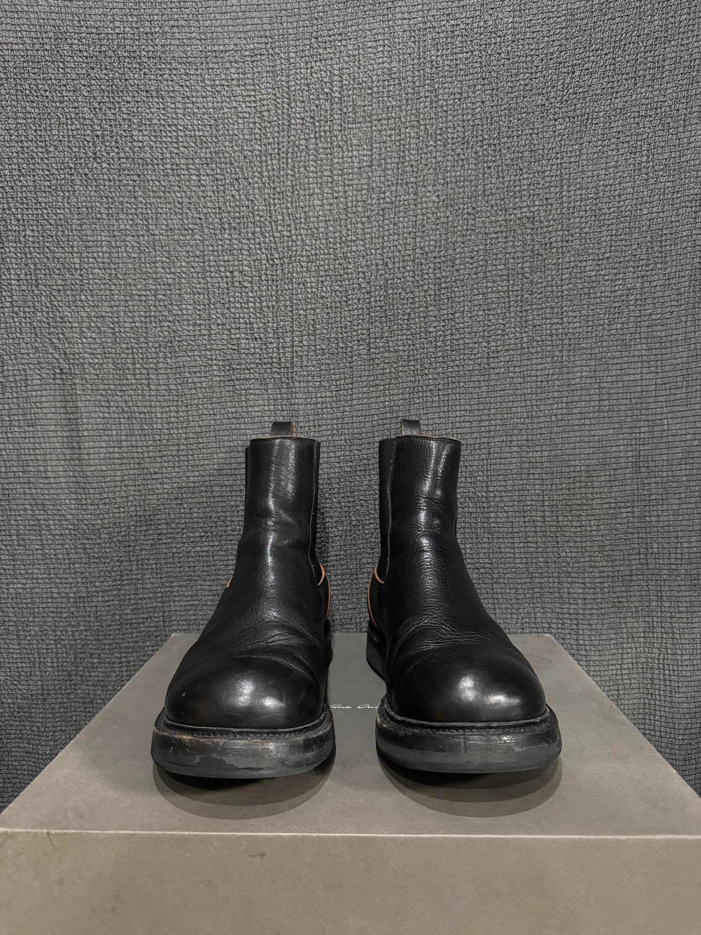 Rick Owens Rick Owens 19SS mainline cowhide Chelsea boots Size US 10 / EU 43 - 4 Thumbnail