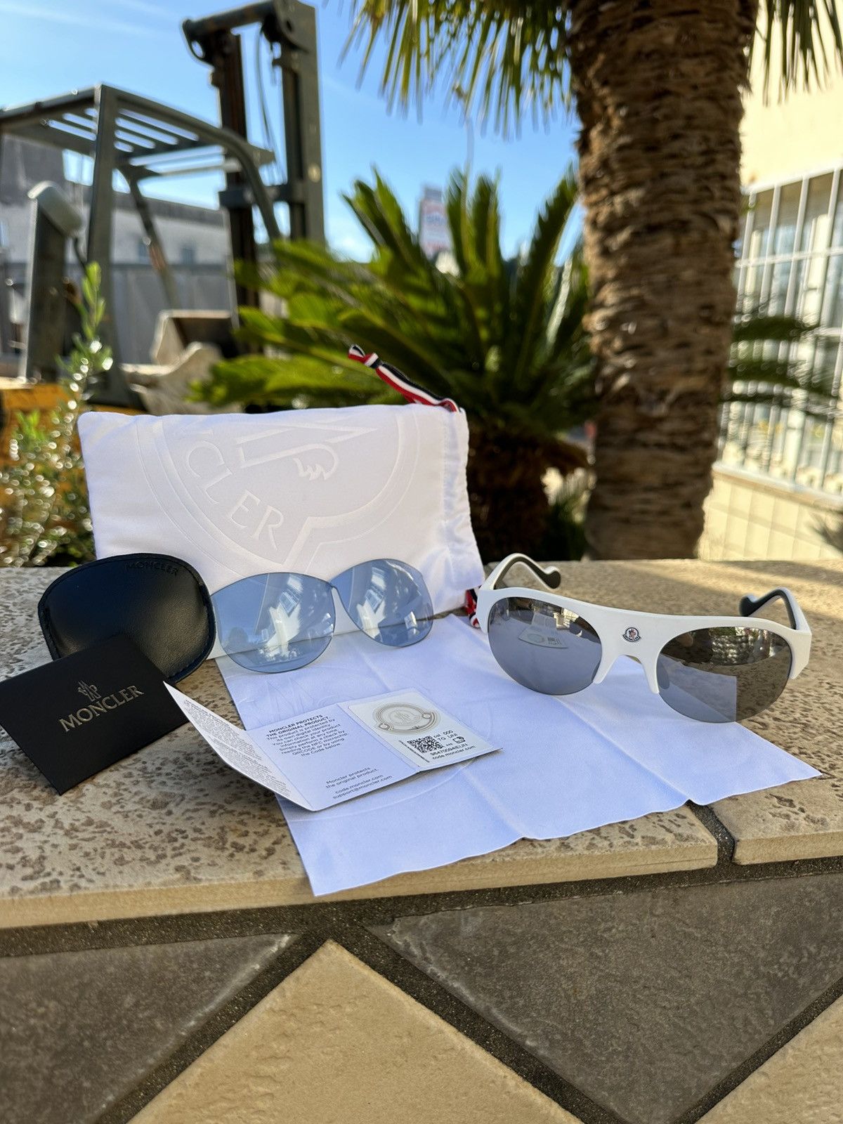 Moncler NEW Moncler Sunglasses Quattromila ML 0050 White Size ONE SIZE - 14 Thumbnail