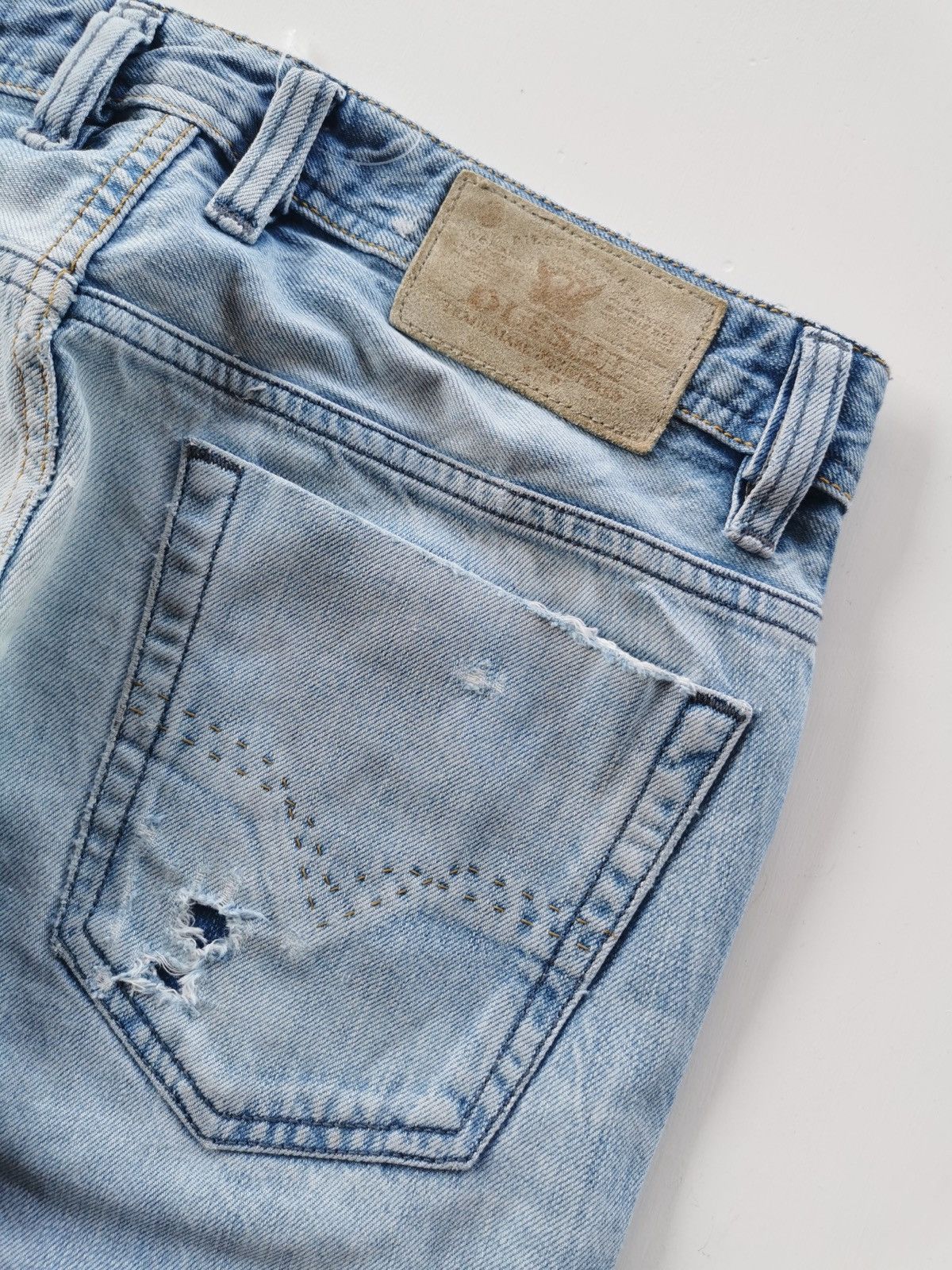 Diesel Ripped Diesel Dirtynewage Viker R Box Regular Straight Size US 30 / EU 46 - 7 Thumbnail