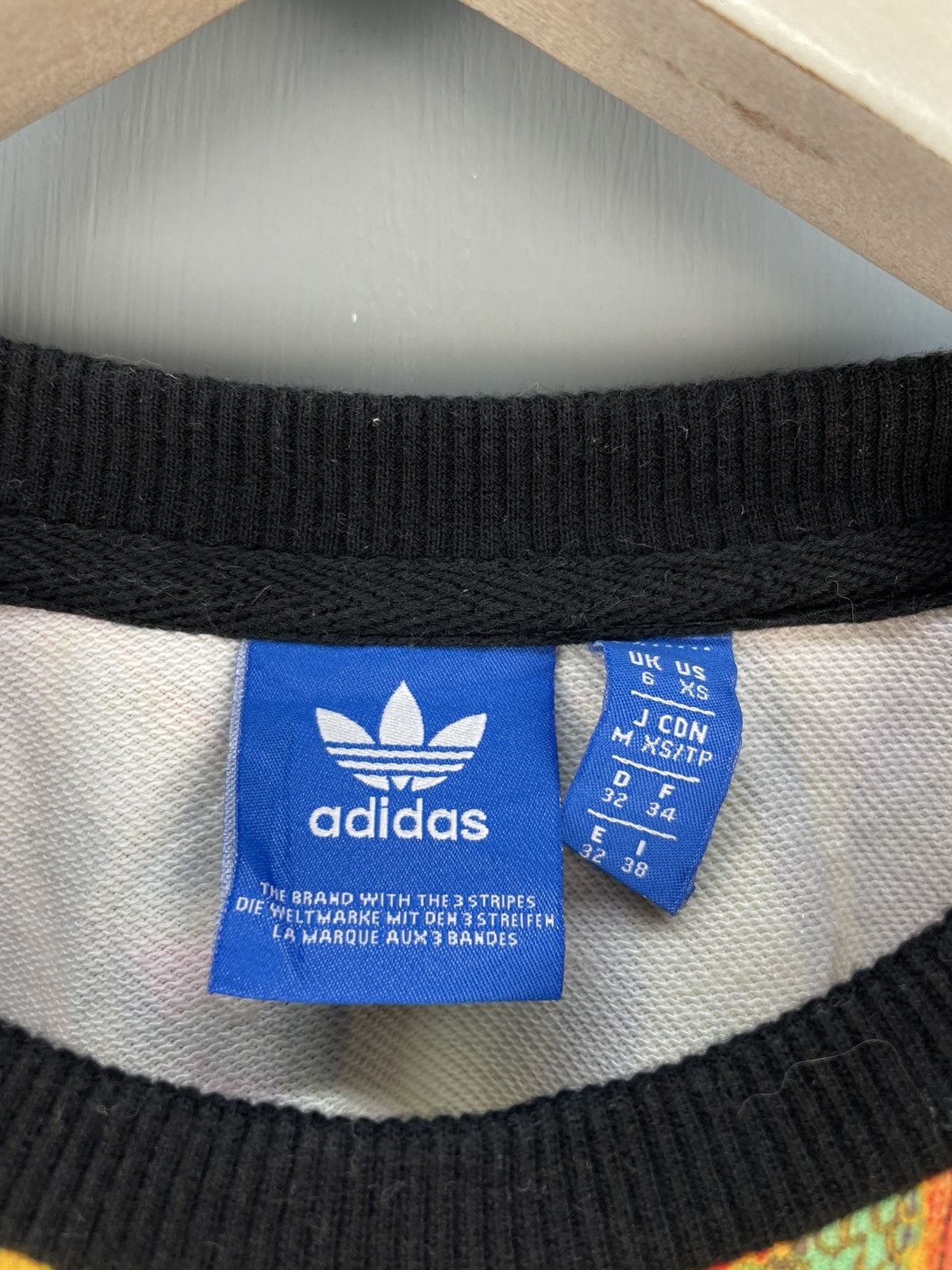 Adidas Adidas overprinted bird photos sweatshirt Size XS / US 0-2 / IT 36-38 - 5 Thumbnail