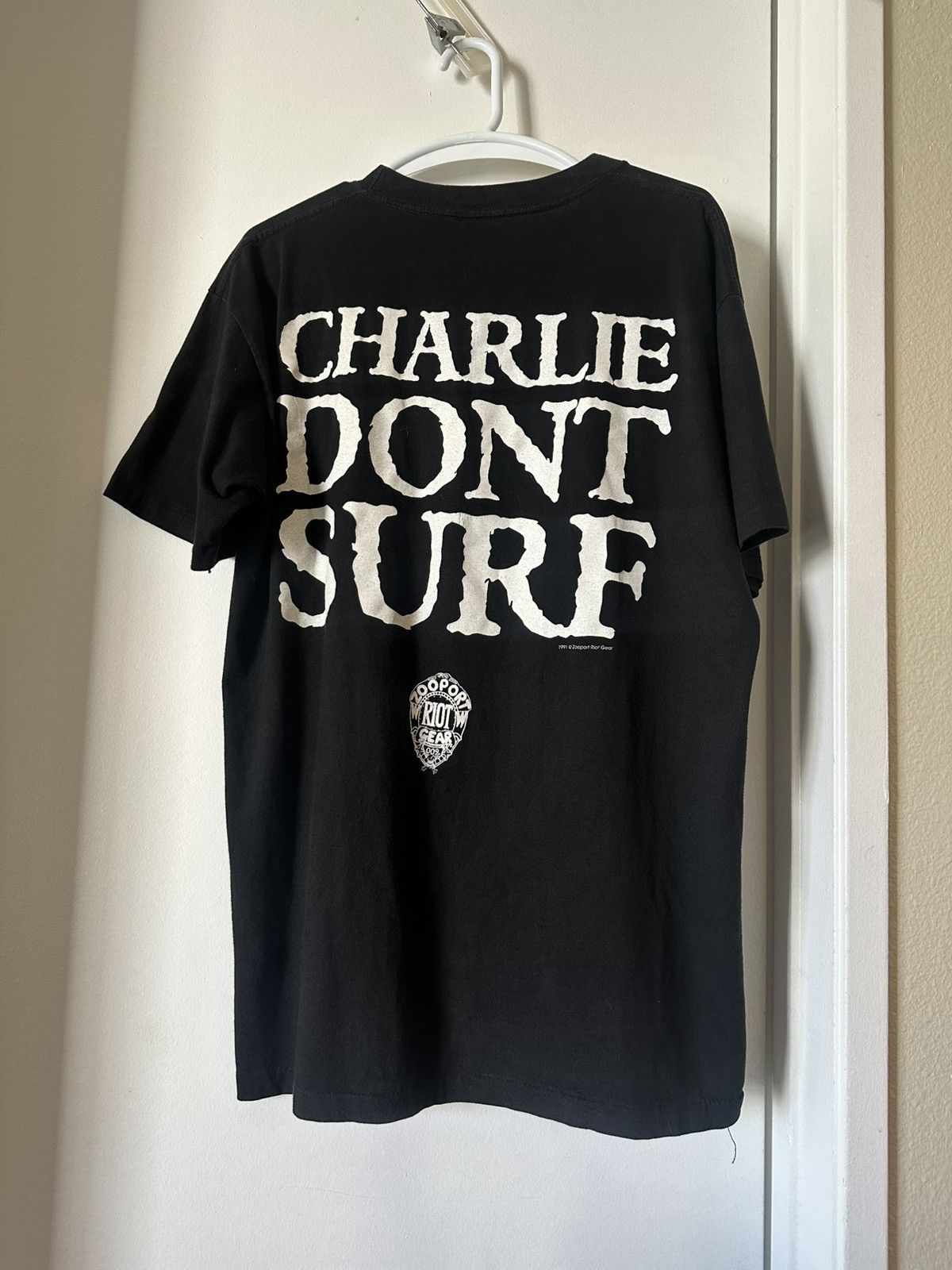 Vintage Charles Manson “charlie dont surf” t shirt Size US XL / EU 56 / 4 - 7 Thumbnail