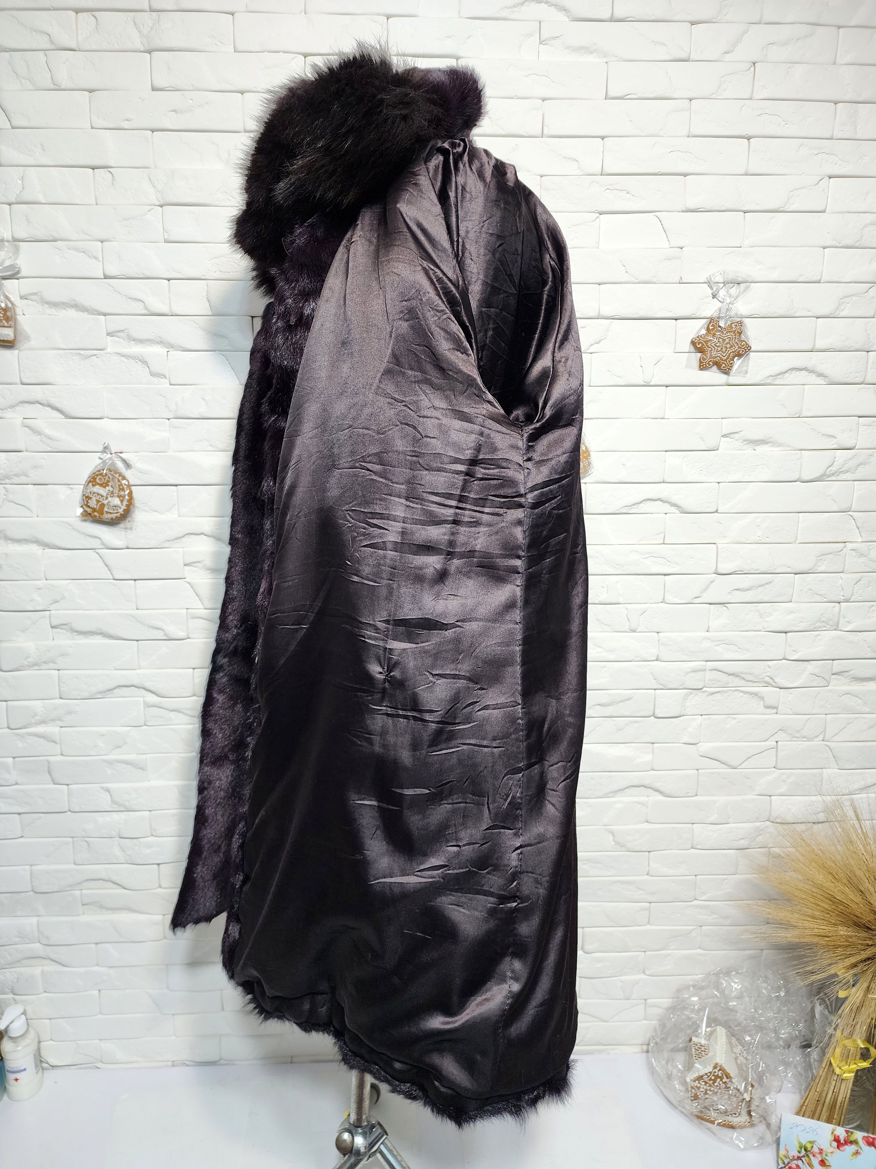 Furla Black Goat Fur Coat: Women's Warm Hooded Outerwear Size XL / US 12-14 / IT 48-50 - 9 Thumbnail