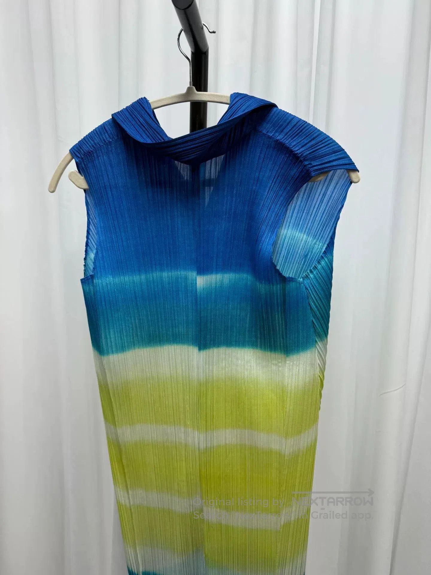 Pleats Please Issey Miyake Issey Miyake Pleats Please Color-Block Dress. Size M / US 6-8 / IT 42-44 - 5 Thumbnail