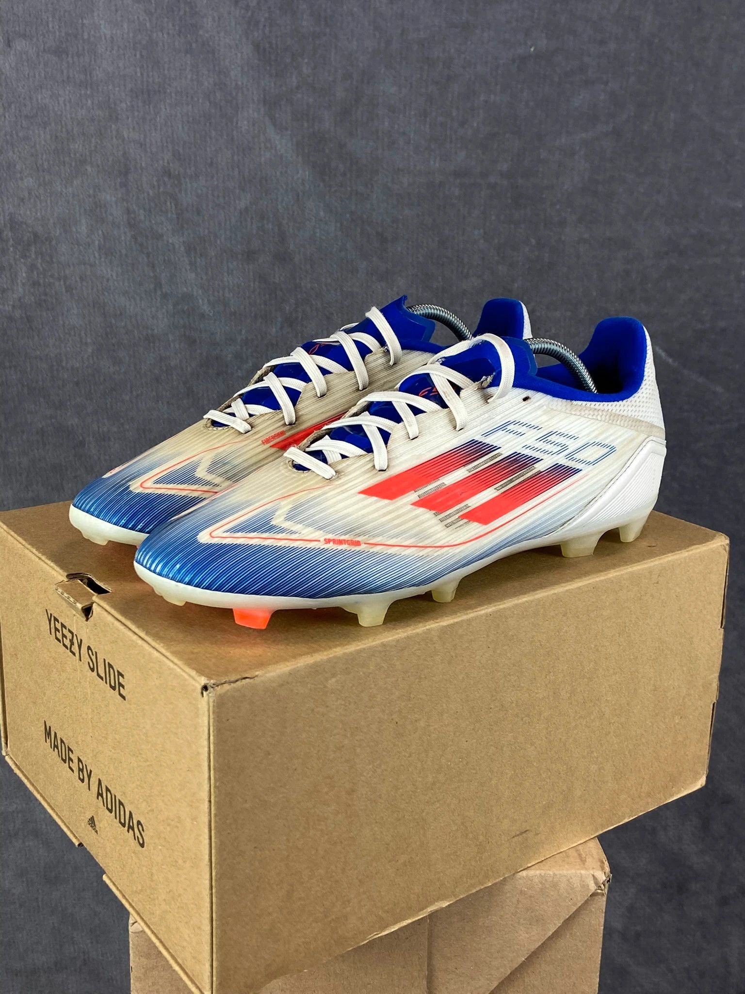 Adidas Adidas White Football Boots EU 42 2/3 Size US 9.5 / EU 42-43 - 1 Thumbnail