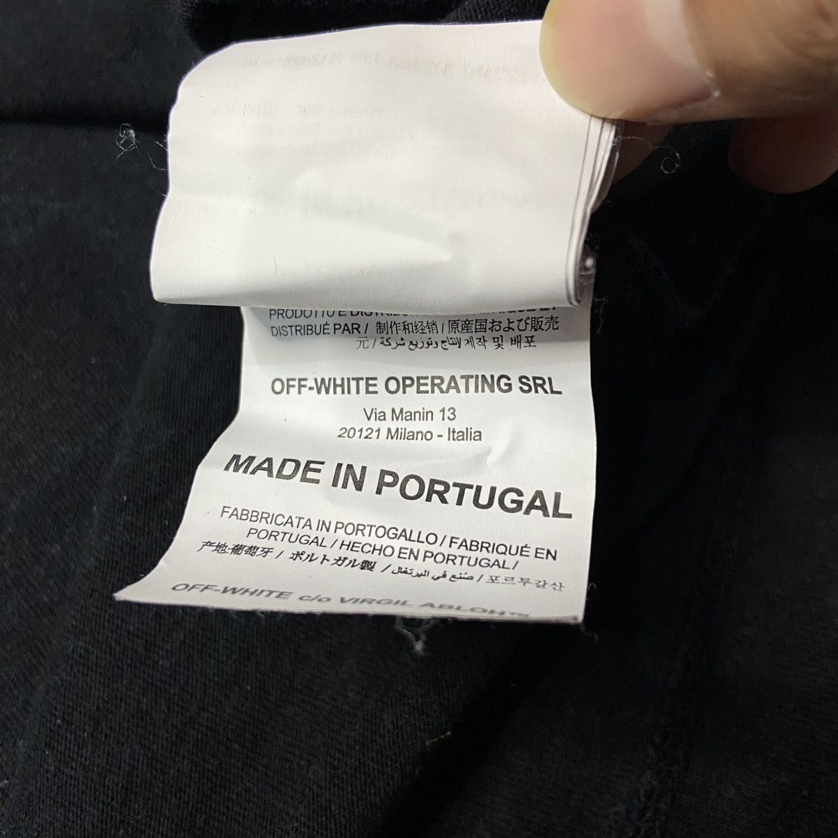 Off white tshirt