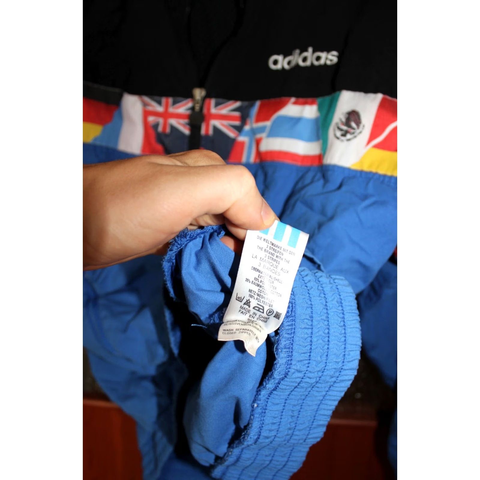 Adidas VINTAGE Adidas Track Jacket Unisex Adults M Blue 1990s All Nations Zip Sleeve Regular 62cm 66-68cm 77cm Size US M / EU 48-50 / 2 - 7 Thumbnail