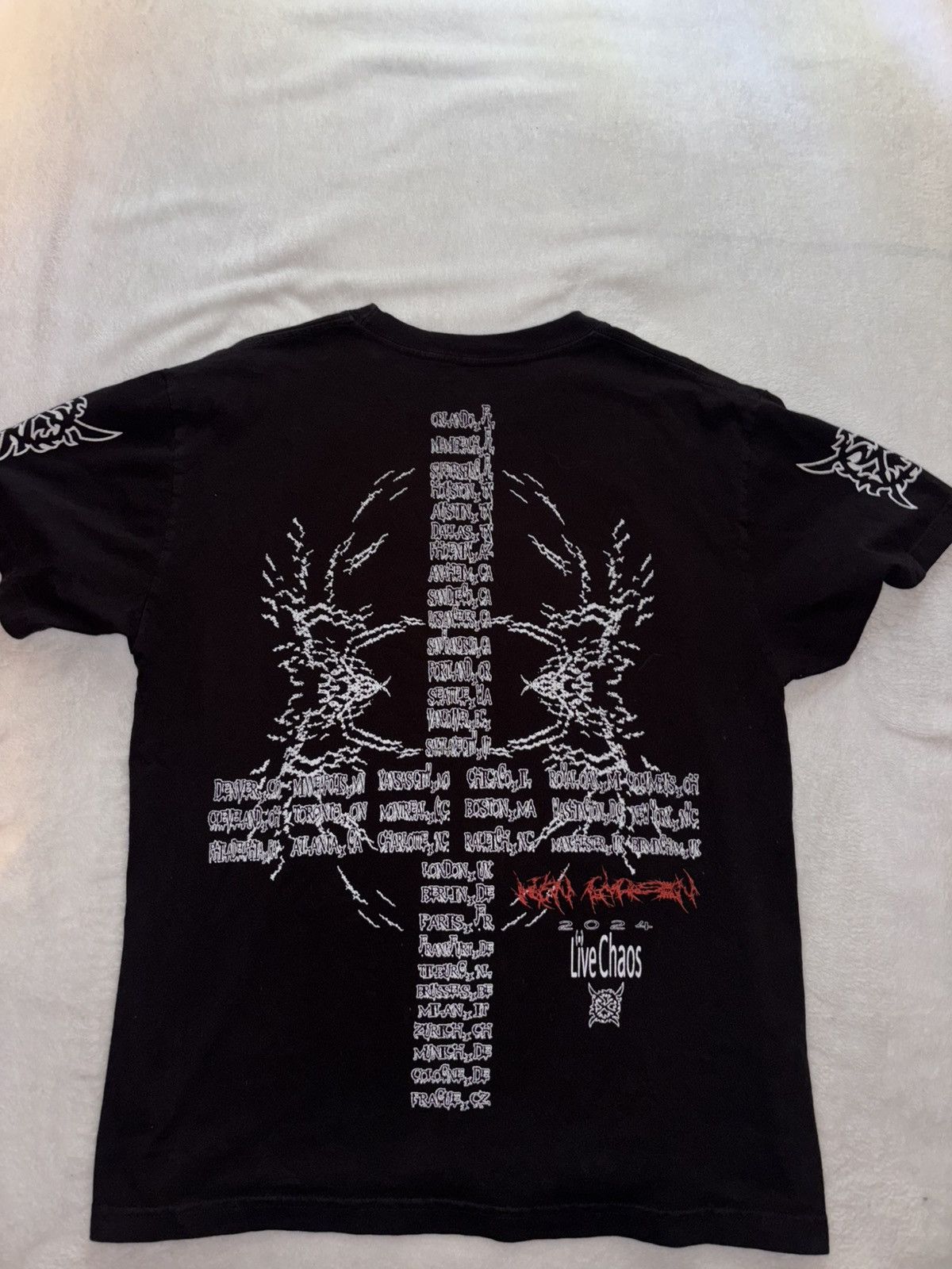 Ken Carson Very rare Ken Carson A great Chaos Shortsleeve Size US L / EU 52-54 / 3 - 3 Thumbnail