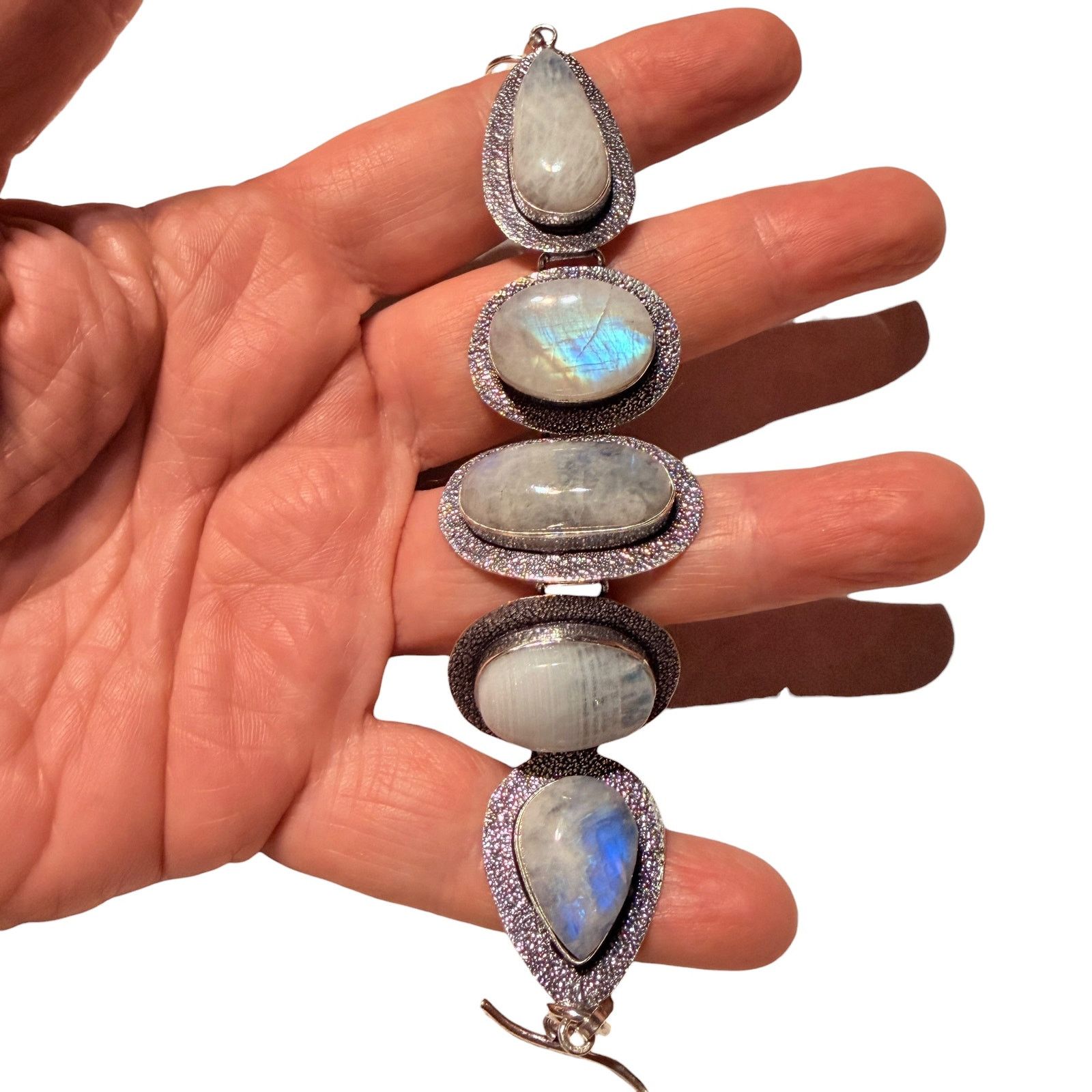 The Unbranded Brand Rainbow Moonstone Bracelet Sterling Silver Plated Size ONE SIZE - 6 Thumbnail
