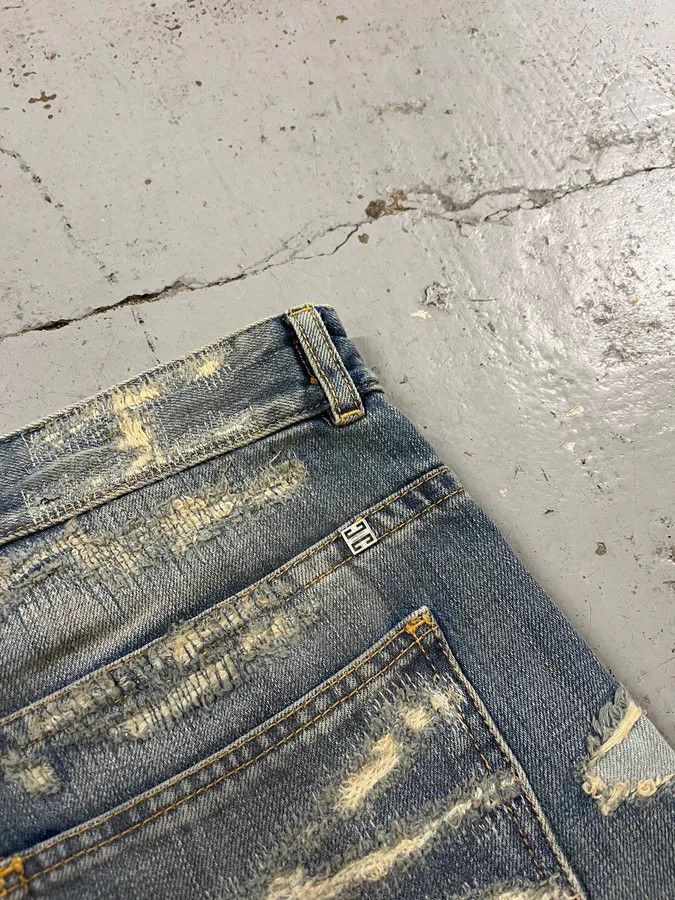 Givenchy Givenchy Boro Distressed Blue Denim Short Size US 33 - 9 Thumbnail