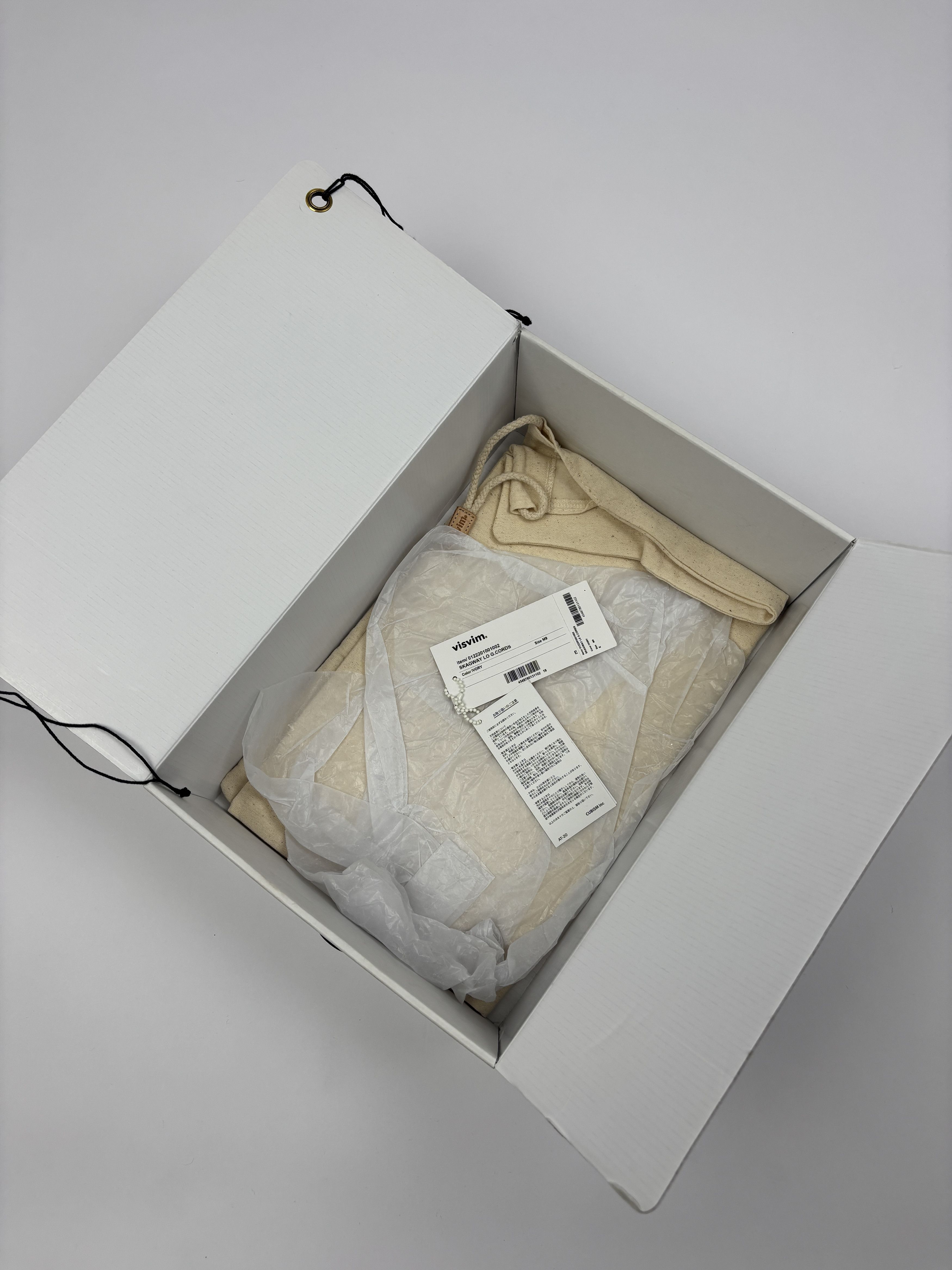 Visvim Visvim Skagway lo g.cords ivory size 9 Size US 9 / EU 42 - 14 Thumbnail