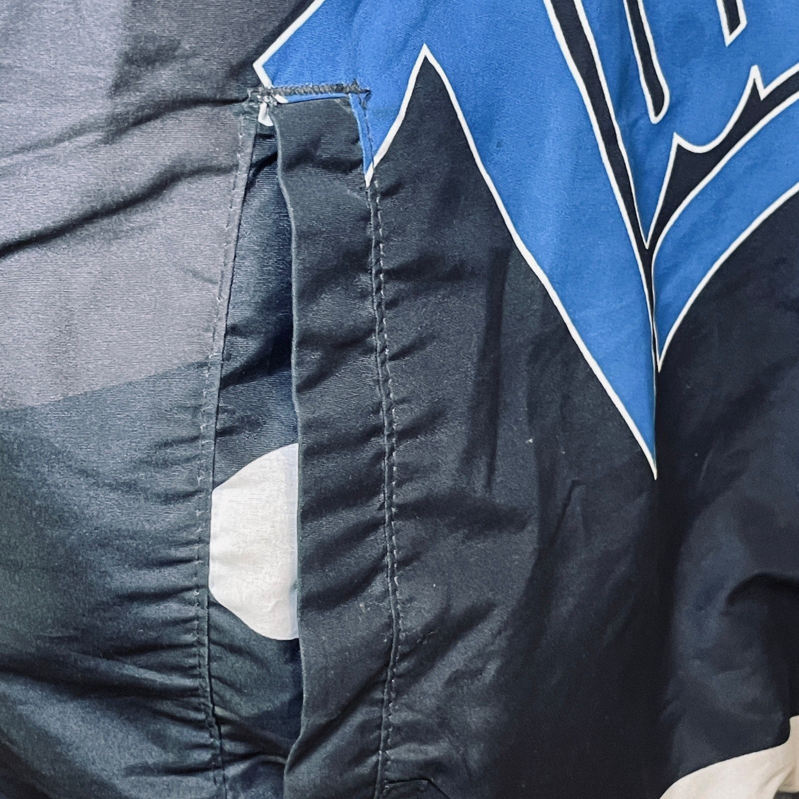 Members Only Members Only Space Jam Bomber Jacket - Unisex L - Black Size US L / EU 52-54 / 3 - 7 Thumbnail