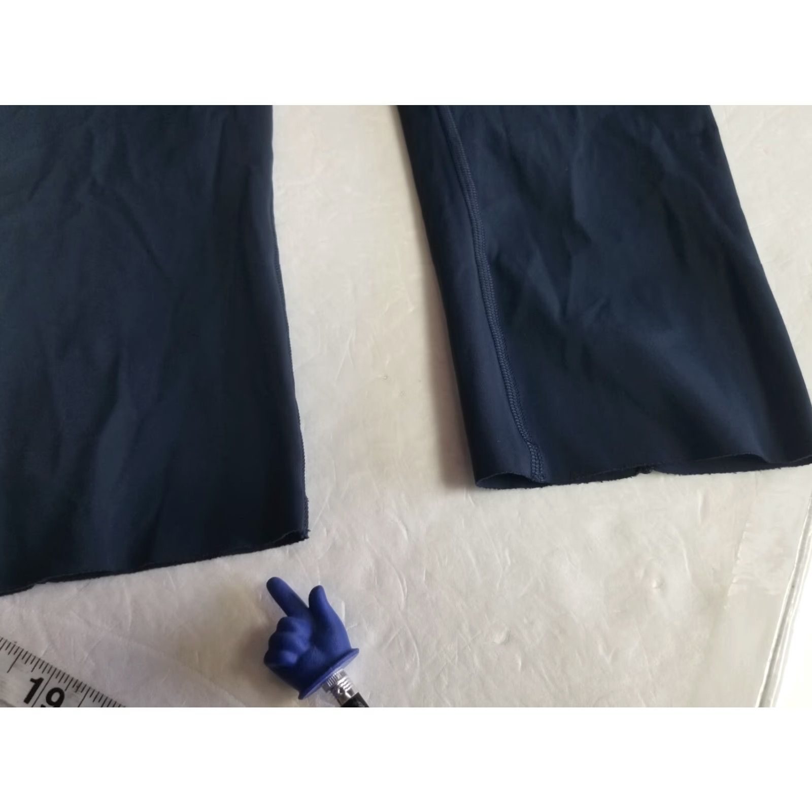 Lululemon Lululemon Women Size 6 Leggings Blue Yoga Gym Compression Tight Pants Athletic Cross Training Running & Jogging Pockets Inseam 19 Size 28" / US 6 / IT 42 - 7 Thumbnail