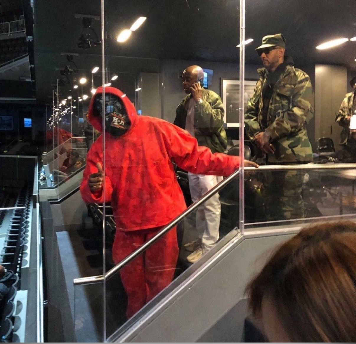 Yeezy Yeezy DMX Tribute Hoodie Size US S / EU 44-46 / 1 - 7 Thumbnail