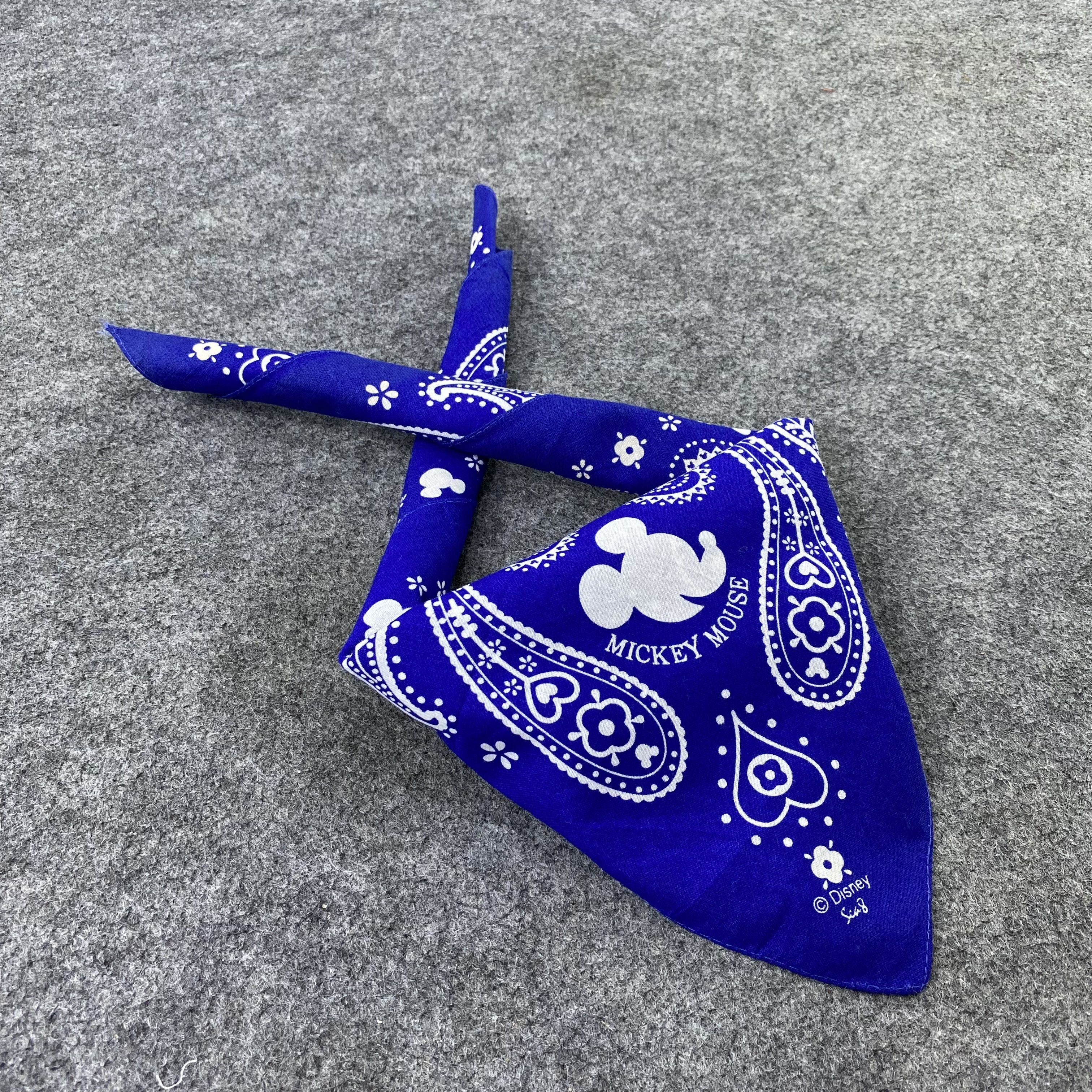 Disney Paislee Disney Handkerchief Cartoon Mickey mouse-B1459 Size ONE SIZE - 1 Thumbnail