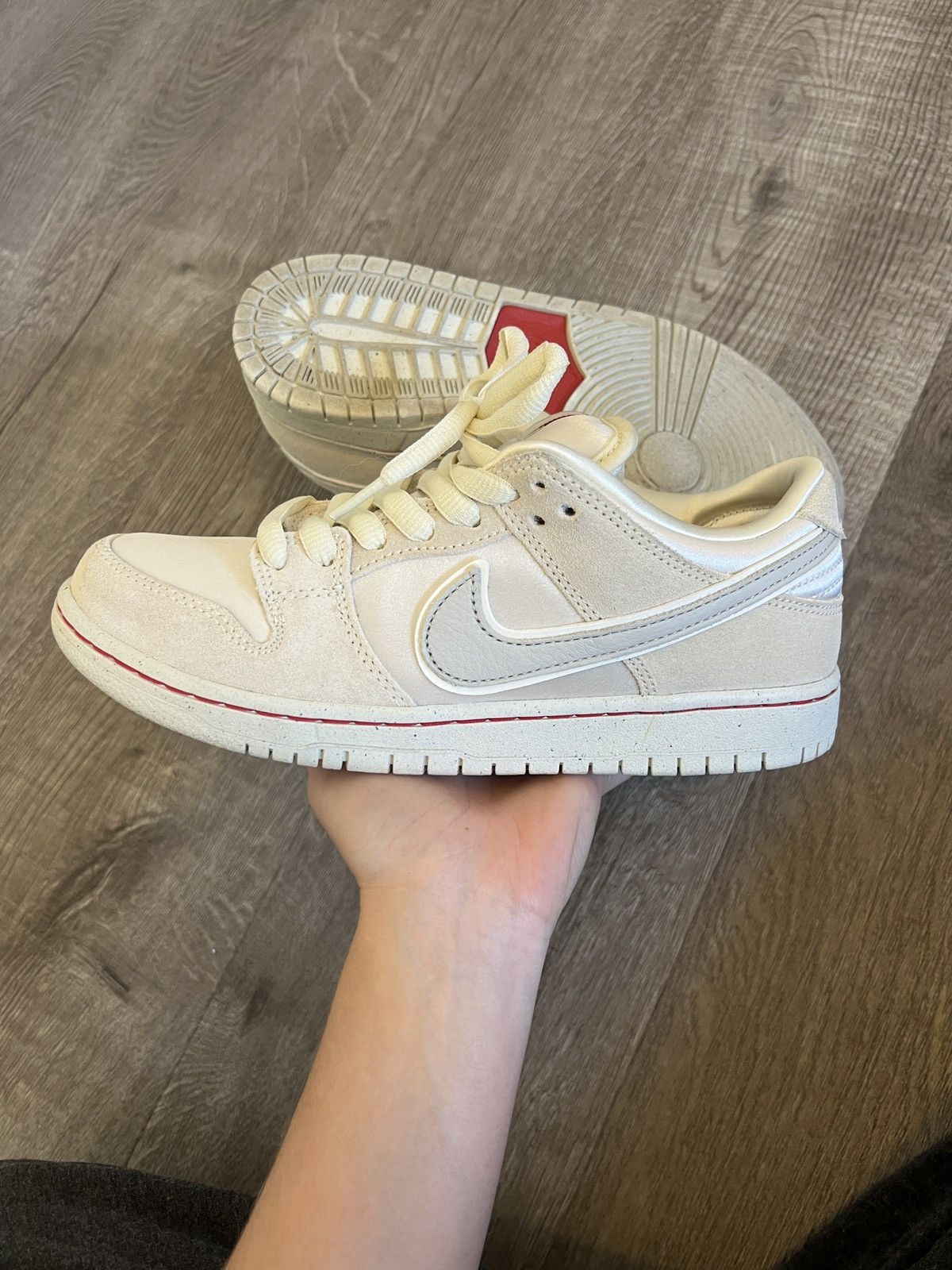 Nike Nike SB Dunk Low PRM “City of Love” — Coconut Milk M6.5 / W8 Size US 6.5 / EU 39-40 - 2 Thumbnail