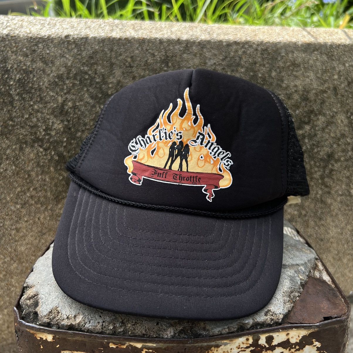 Vintage Charlie’s Angel “Full Throttle 2003” promo trucker hat Size ONE SIZE - 1 Thumbnail