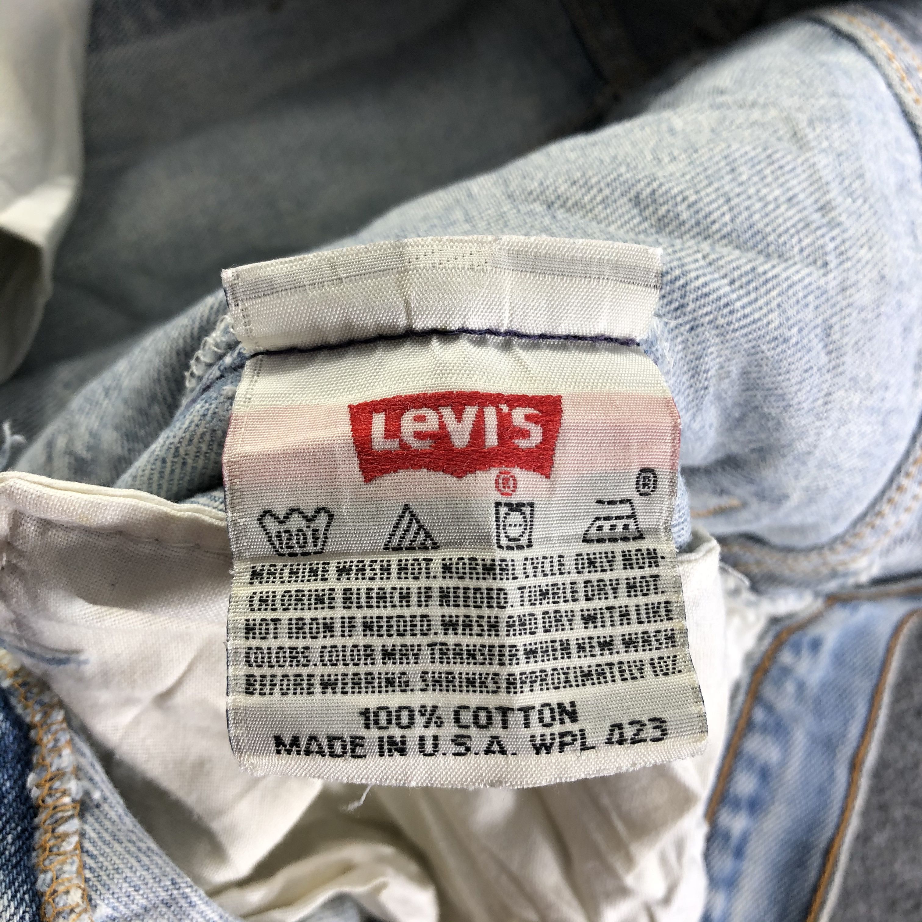 Levi's 90s Vintage Light Wash Levis 501 Jeans-J3738 Size US 34 / EU 50 - 12 Thumbnail