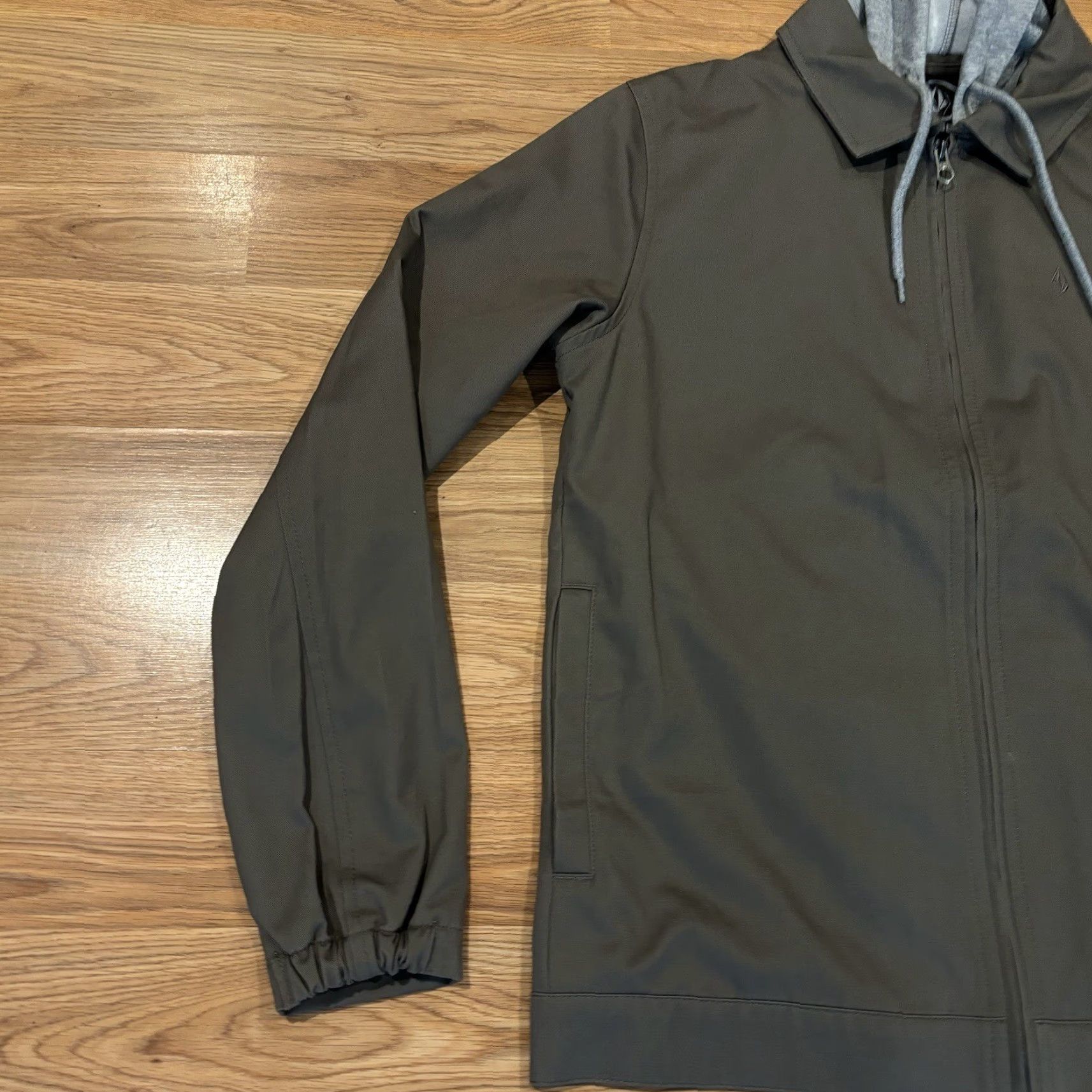 Volcom NWT Volcom Warren Jacket Mushroom Hooded Jacket Men’s Size Small Size US S / EU 44-46 / 1 - 5 Thumbnail