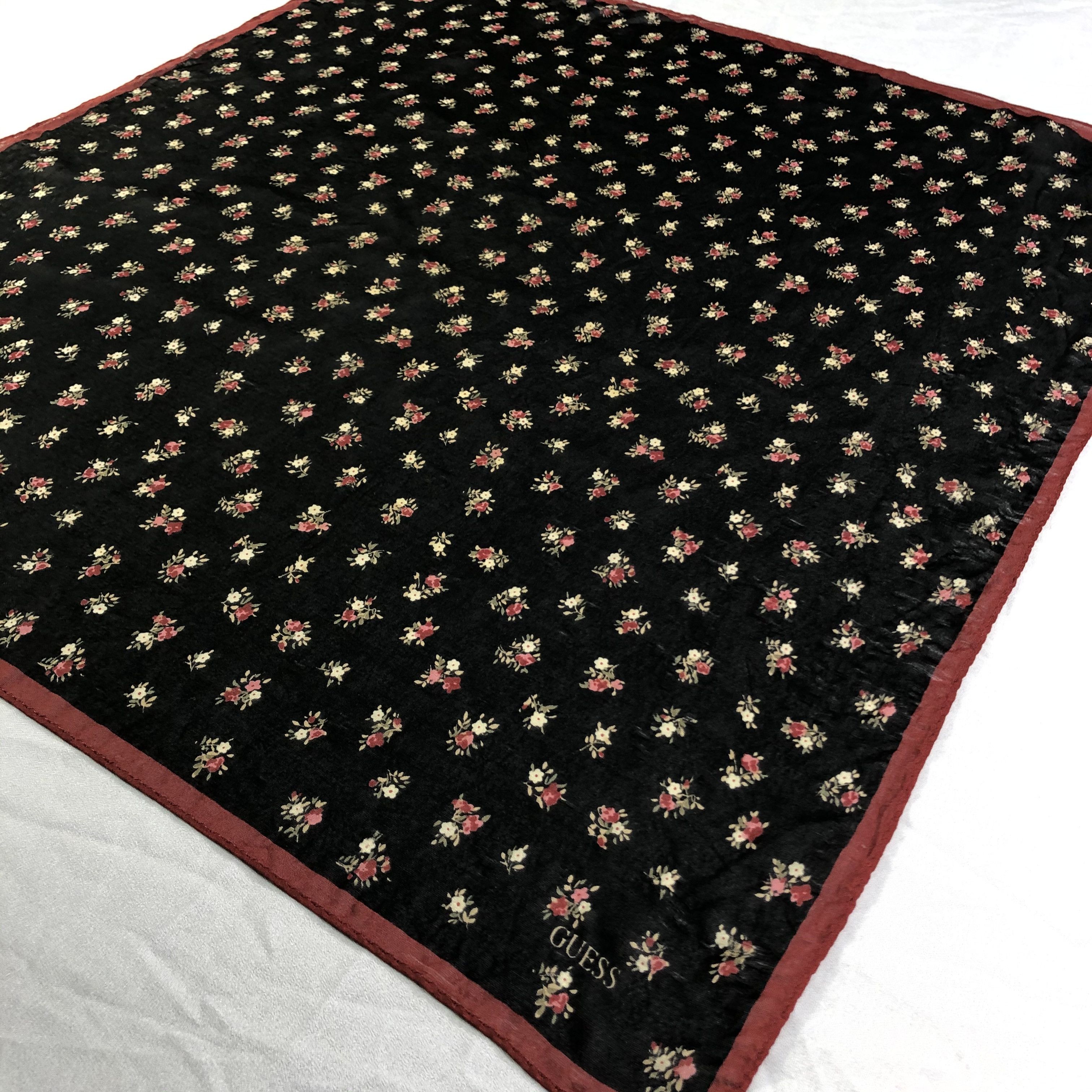 Guess × Vintage Vintage Guess Silk Scarf Size ONE SIZE - 2 Thumbnail