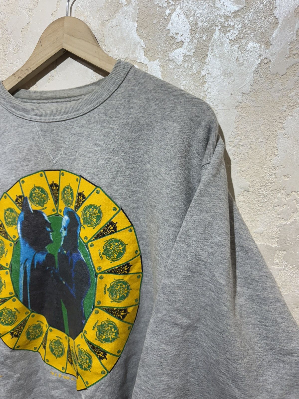 Vintage Vintage Sweatshirt 90s Batman & Joker Big Logo Made In Italy Size US L / EU 52-54 / 3 - 4 Thumbnail