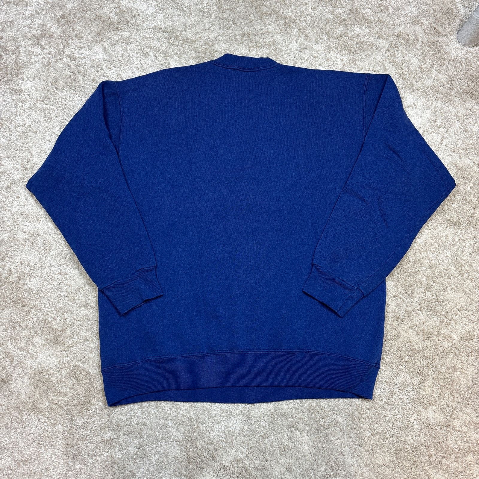 Vintage Vintage 80s Yale University Bulldogs Crest Sweatshirt Mens L Size US L / EU 52-54 / 3 - 3 Thumbnail