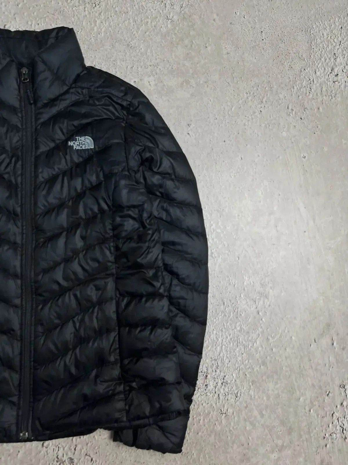 The North Face × Vintage Vintage Y2K women’s The North Face down jacket 700 vest Size M / US 6-8 / IT 42-44 - 7 Thumbnail