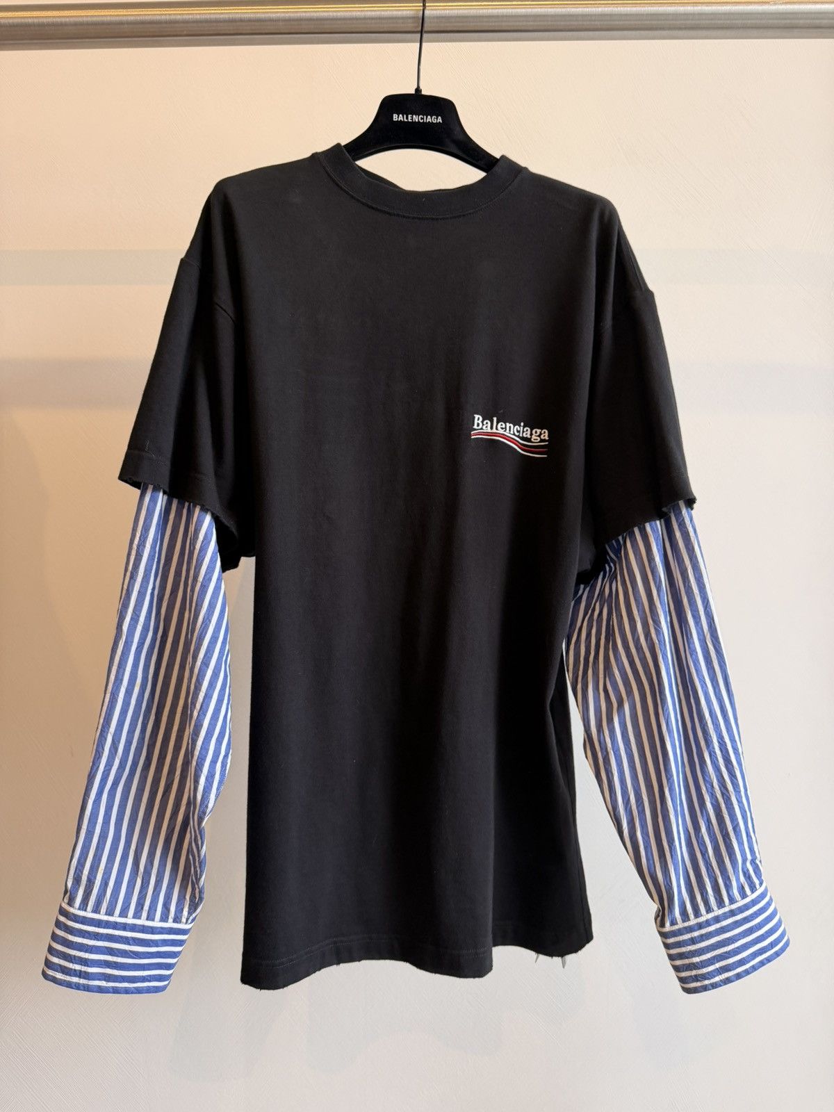 Balenciaga Balenciaga Political Campaign Long T-Shirt Black/Blue Stripe Size US S / EU 44-46 / 1 - 1 Thumbnail