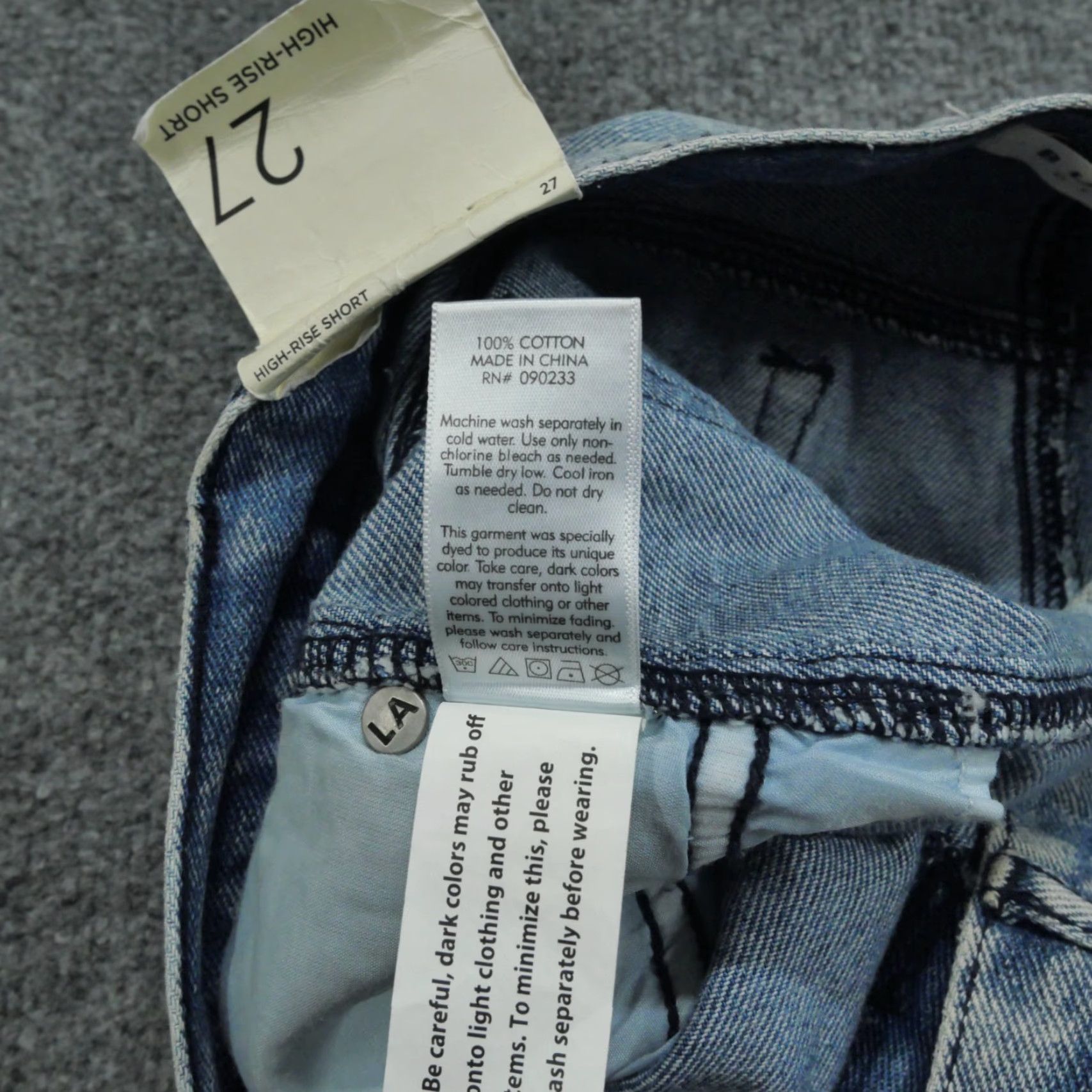 Denime Bullhead Denim Co. Shorts Jeans Cut-Off Womens 27 Blue Denim Distressed 29x2 Vintage No Men's Womens Girls Size 29" - 5 Thumbnail