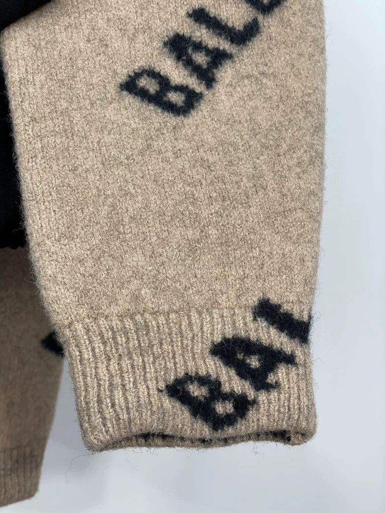 Balenciaga Balenciaga Knit cardigan full of logo Size US M / EU 48-50 / 2 - 3 Thumbnail