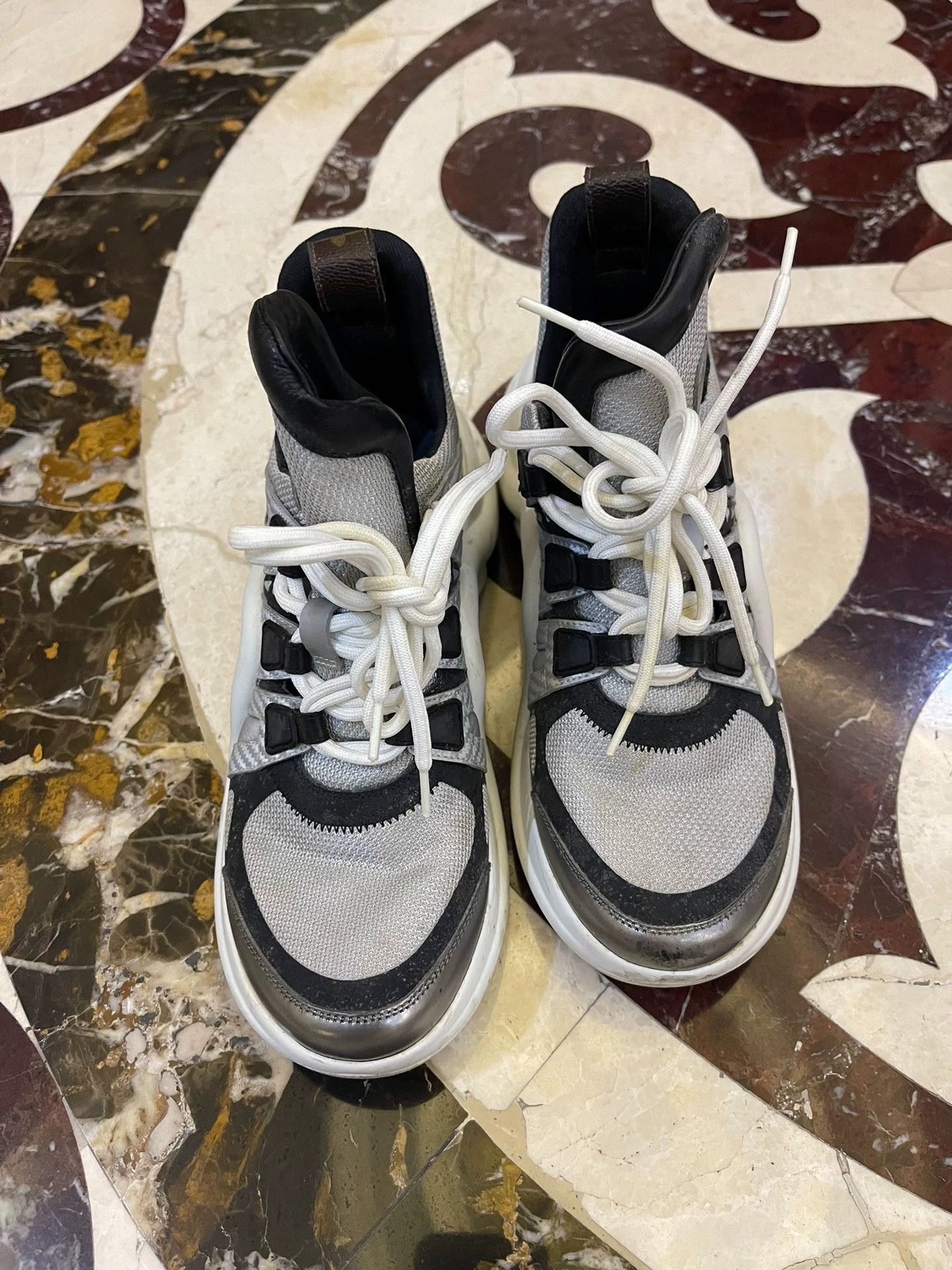 Louis Vuitton LV Dad Sneakers 38 (9.8/10, 2x Worn) Authentic Size US 7.5 / IT 37.5 - 1 Thumbnail
