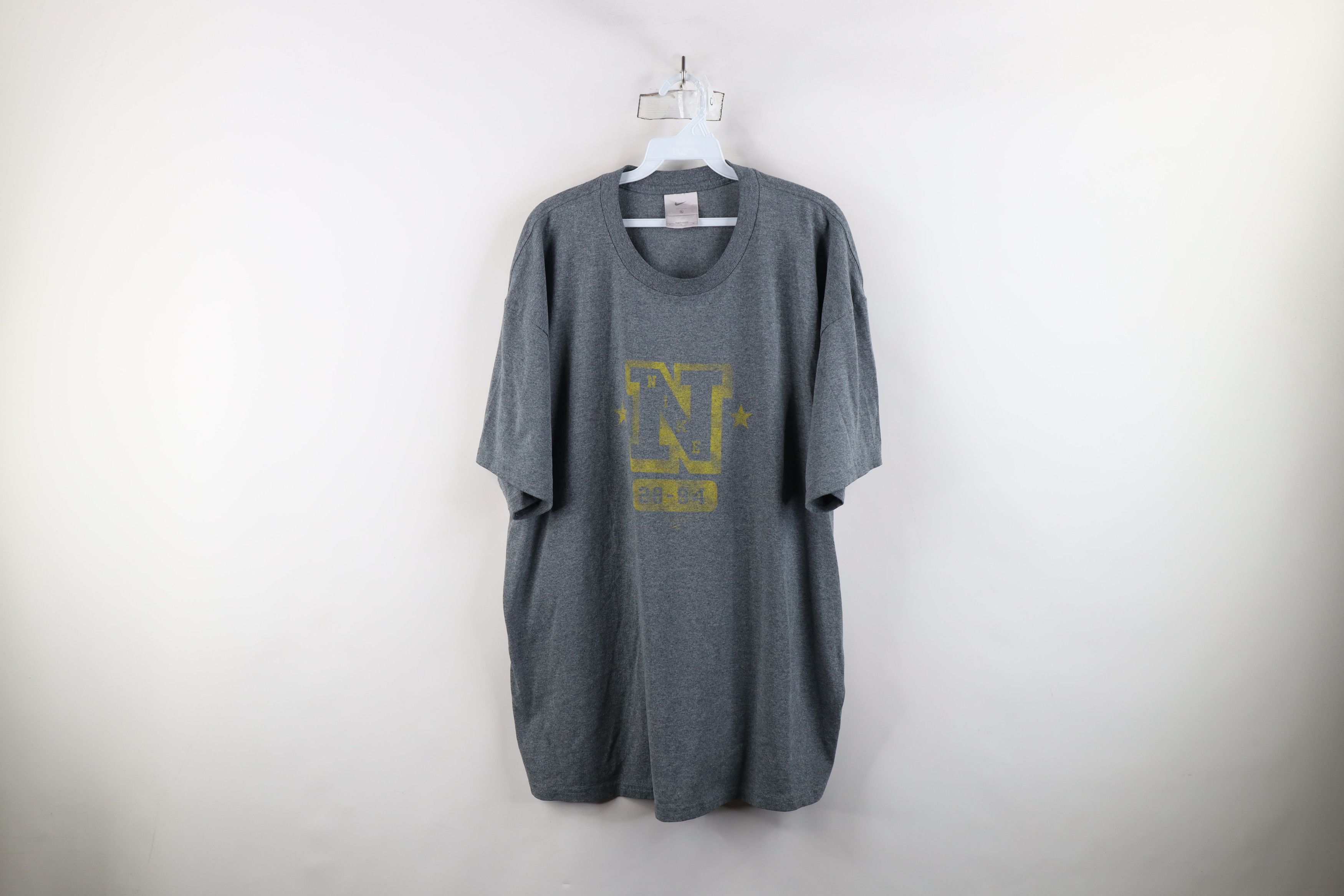Nike × Vintage Vintage 90s Y2K Nike Scott Center Swoosh Stencil T-Shirt Size US XL / EU 56 / 4 - 1 Thumbnail