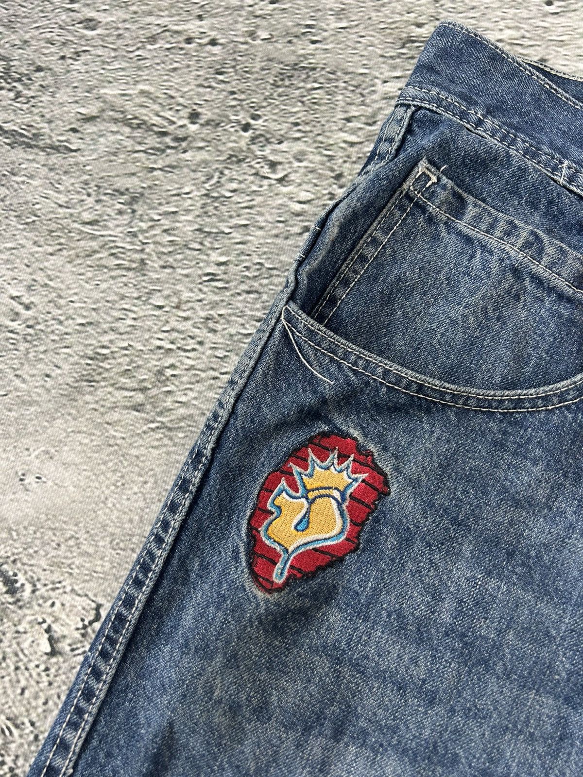 JNCO JNCO Jorts Y2K vintage blue denim shorts big logo Size US 32 / EU 48 - 2 Thumbnail