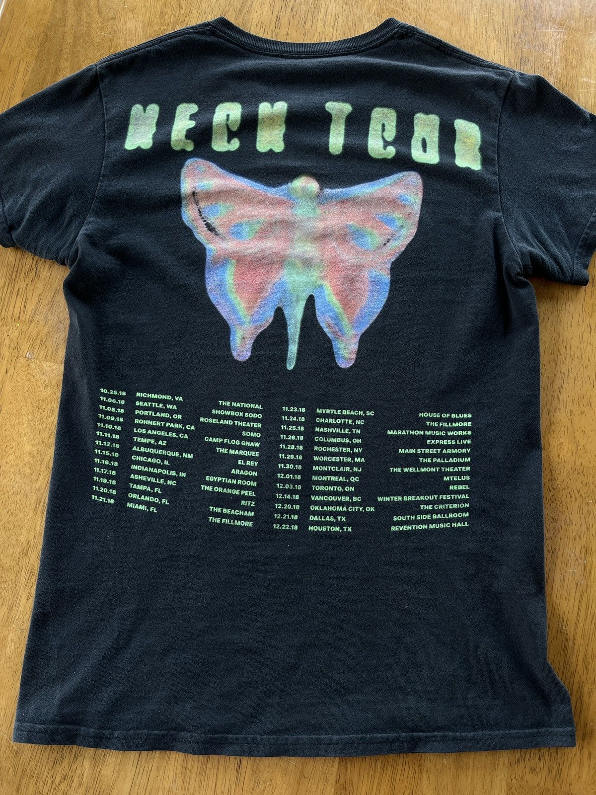 Playboi Carti 🦋Playboi Carti 🦋Neon Tour Butterfly Tee Size US S / EU 44-46 / 1 - 6 Thumbnail