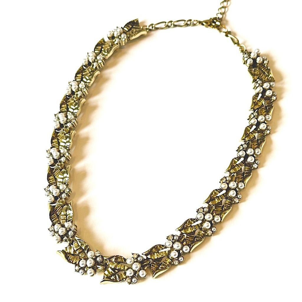 Neiman Marcus VINTAGE CHARM Gold & Pearl Luxury Collar Necklace NWT Size ONE SIZE - 1 Thumbnail
