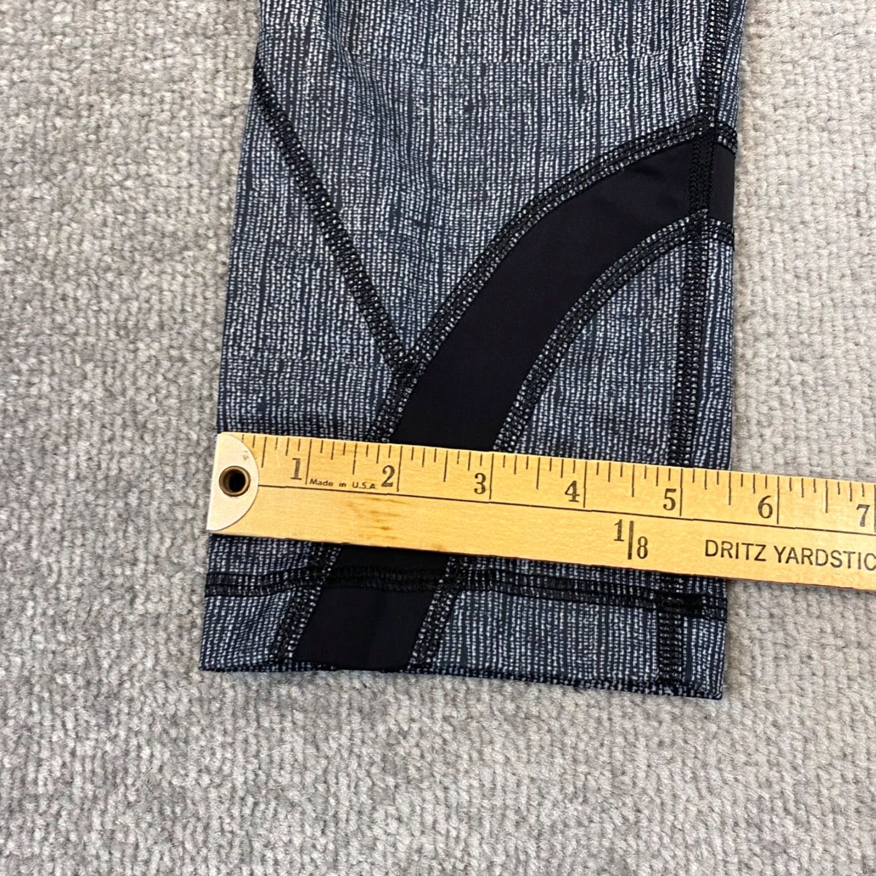 Lululemon Lululemon Leggings Women 8 Black Gray Inspire Crop Capris 21" Workout Activewear Size 30" / US 8 / IT 44 - 7 Thumbnail