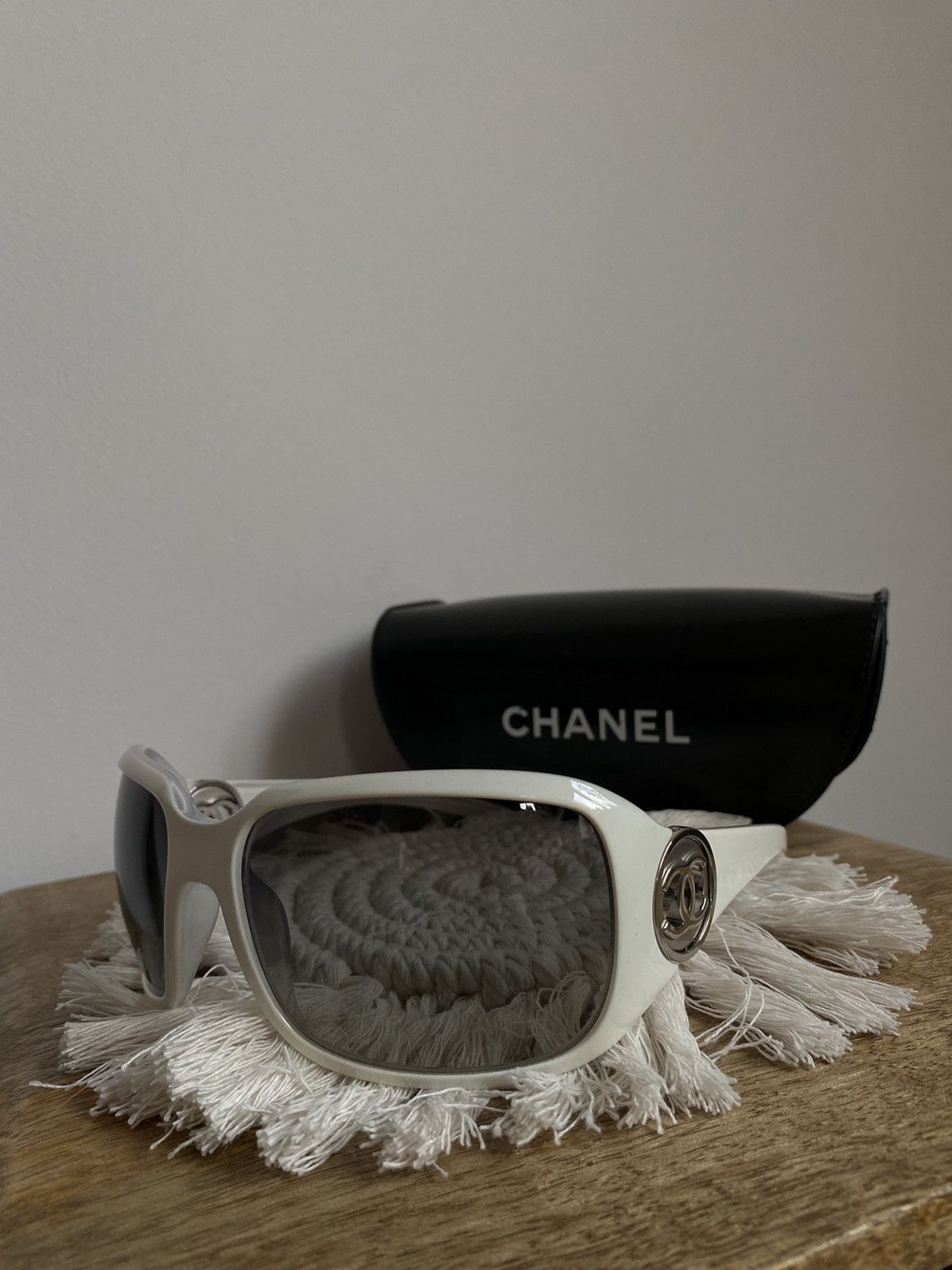 小物 Vintage CHANEL 4125 Sunglasses Chanel × Vintage CHANEL CC Logo Mask Sunglasses 4125 | Grailed
