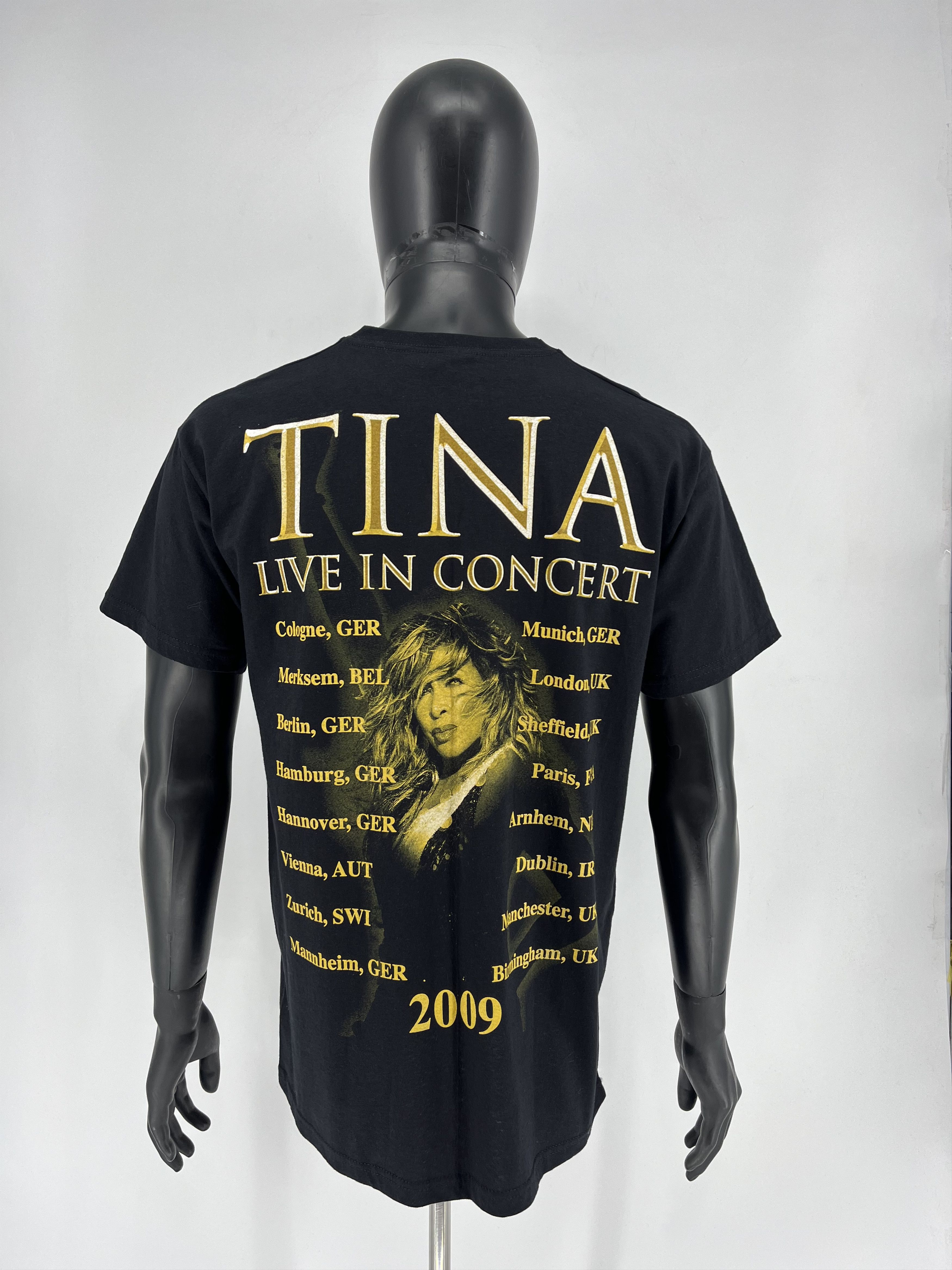 Band Tees Vintage Y2K 2009 Tina Turner Live In Concert T-shirt Size US M / EU 48-50 / 2 - 6 Thumbnail