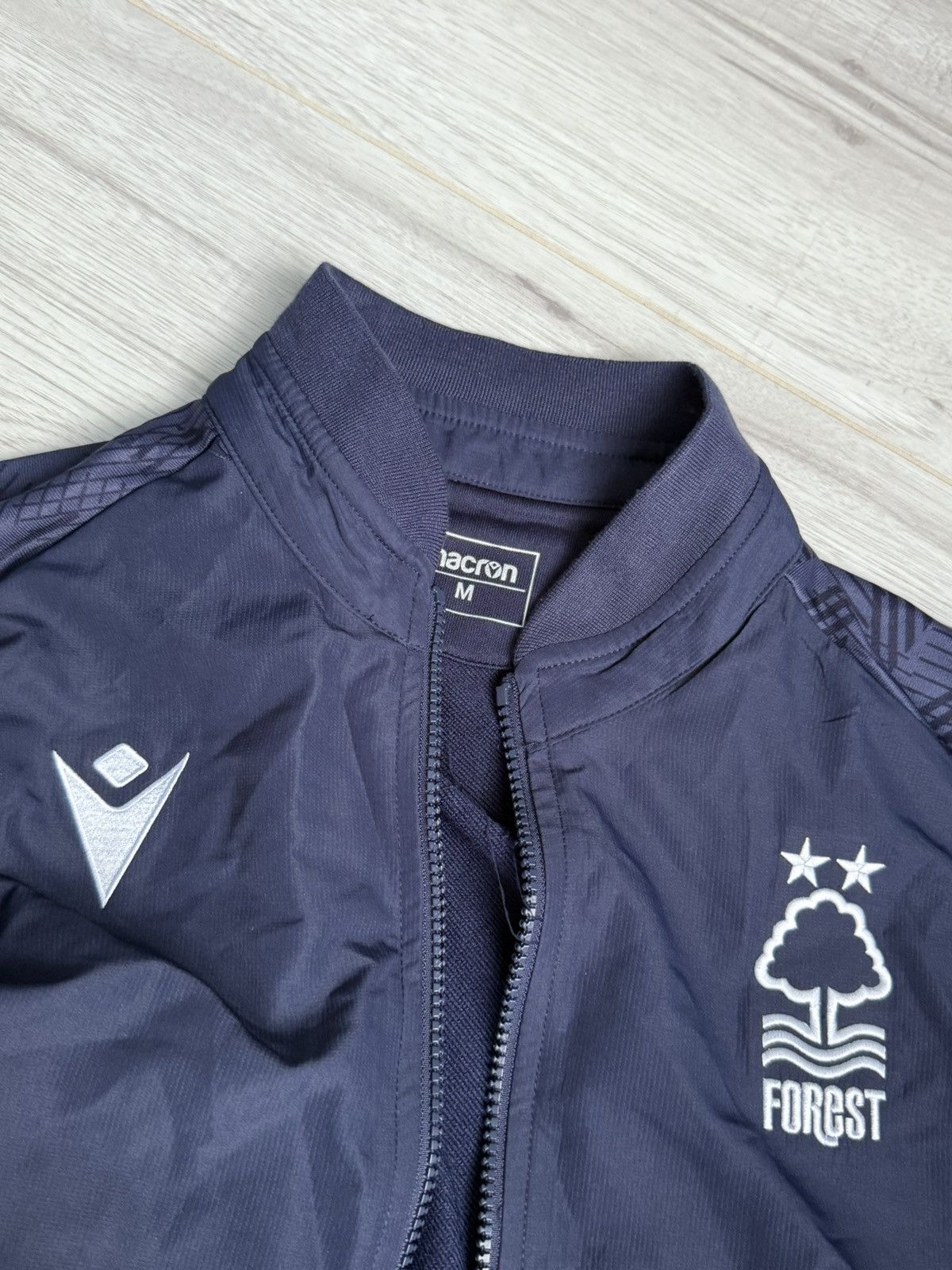 Macron Soccer Jacket jacket Nottingham Forest football Club jersey Size US M / EU 48-50 / 2 - 4 Thumbnail