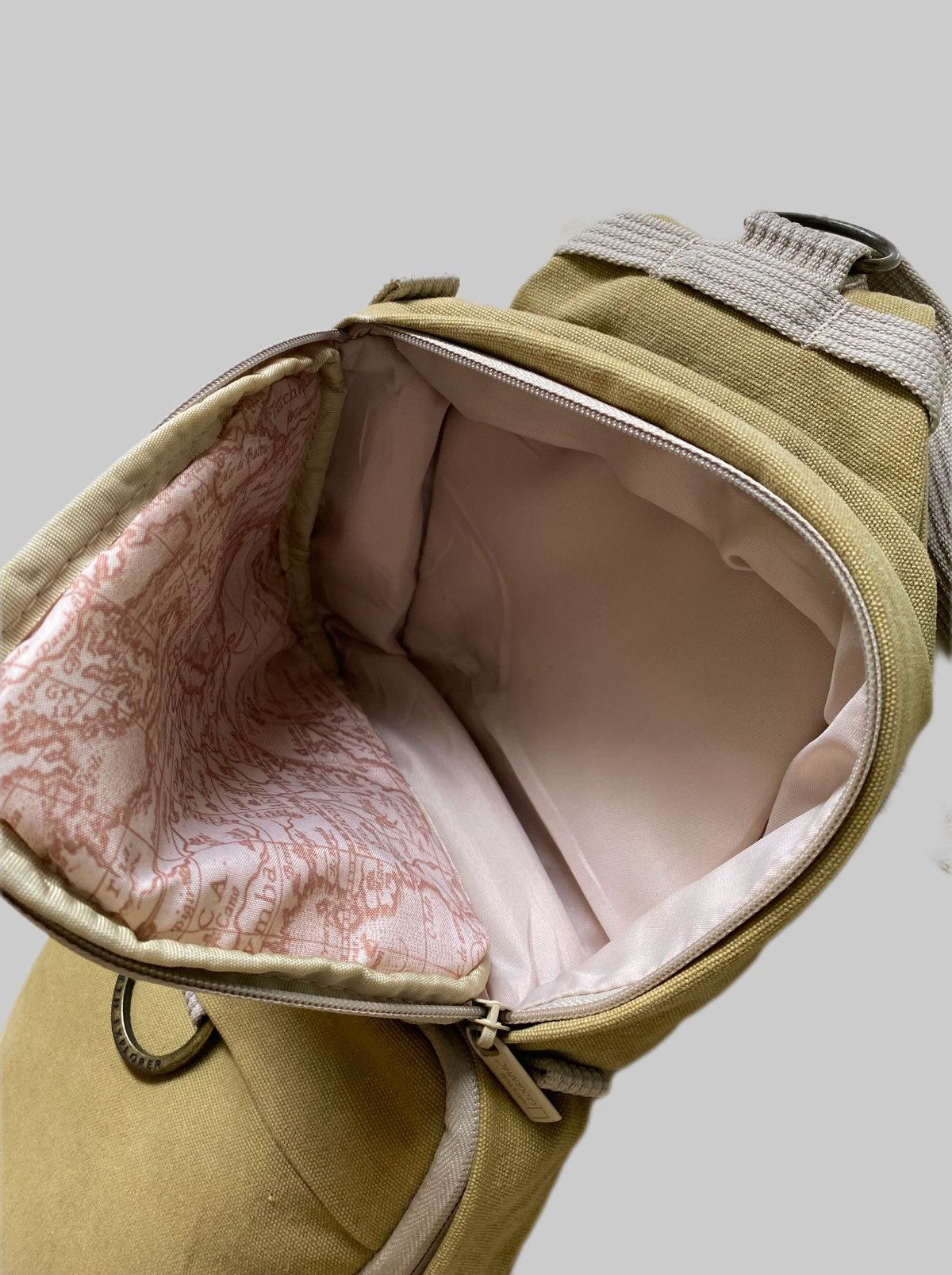 Vintage Rare National Geographic “Earth Explorer” Waist Pack-Sling Size ONE SIZE - 9 Thumbnail