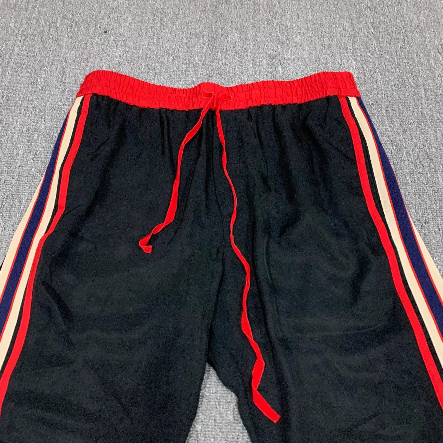 Gucci Gucci Black Side Logo Chinos 46 8/10 Thigh Wear Size US 30 / EU 46 - 6 Thumbnail