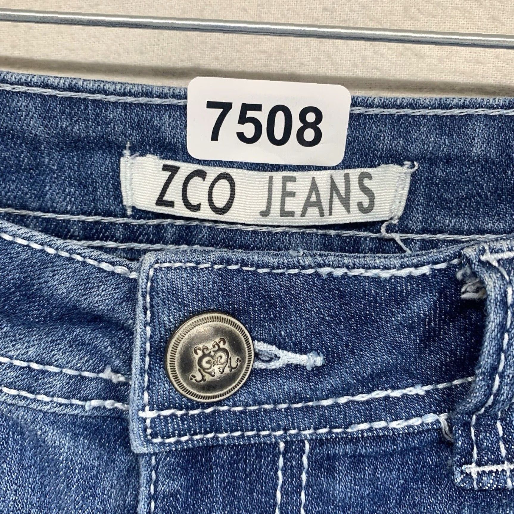 Vintage VINTAGE Zco Women's Skinny Jeans Size 5 Blue 5-Pocket Embroidered Back Pockets Stretch Denim Size 27" / US 4 / IT 40 - 3 Thumbnail