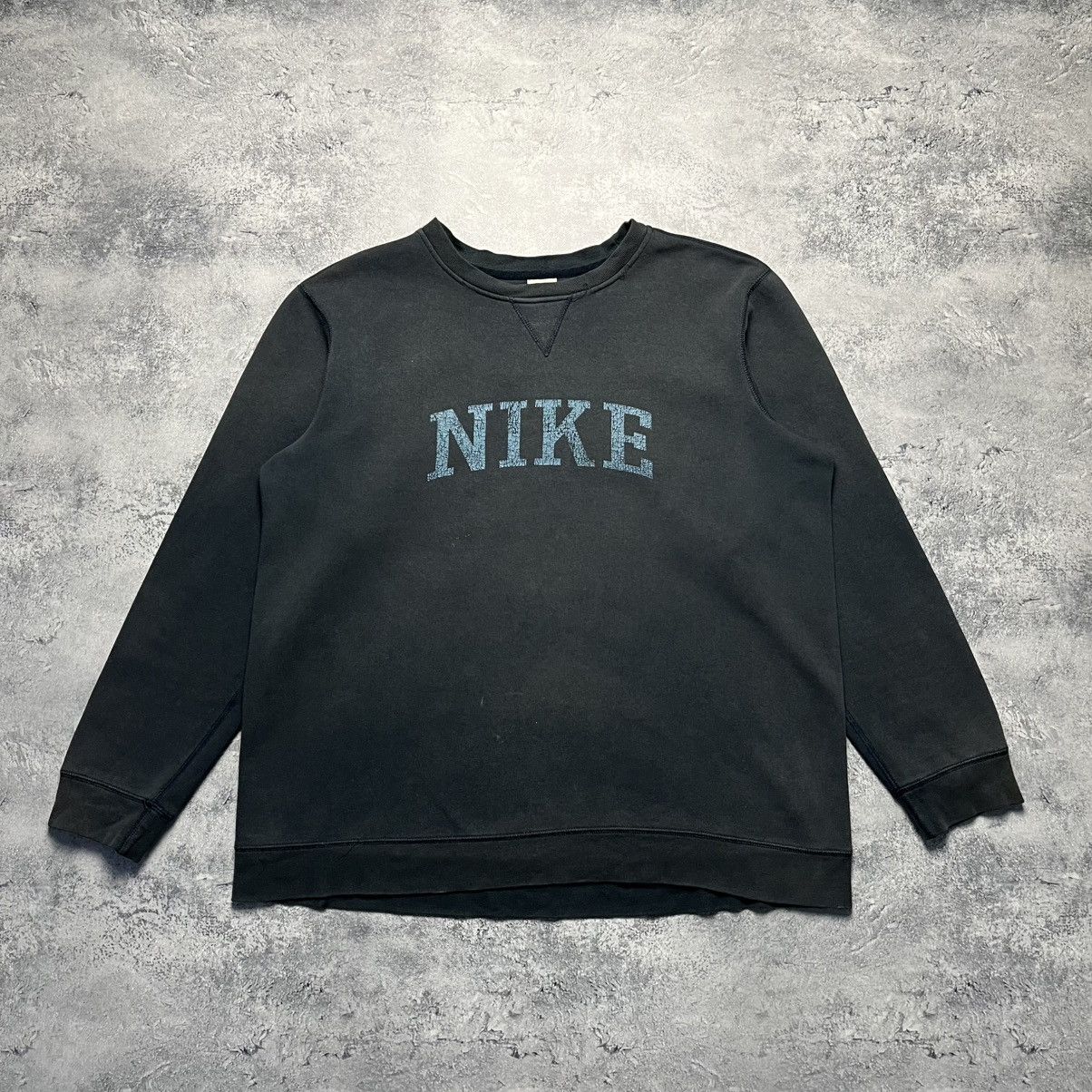 Nike Vintage Nike Central Logo Sweatshirt Swoosh Y2K Streetwear Size US L / EU 52-54 / 3 - 1 Thumbnail
